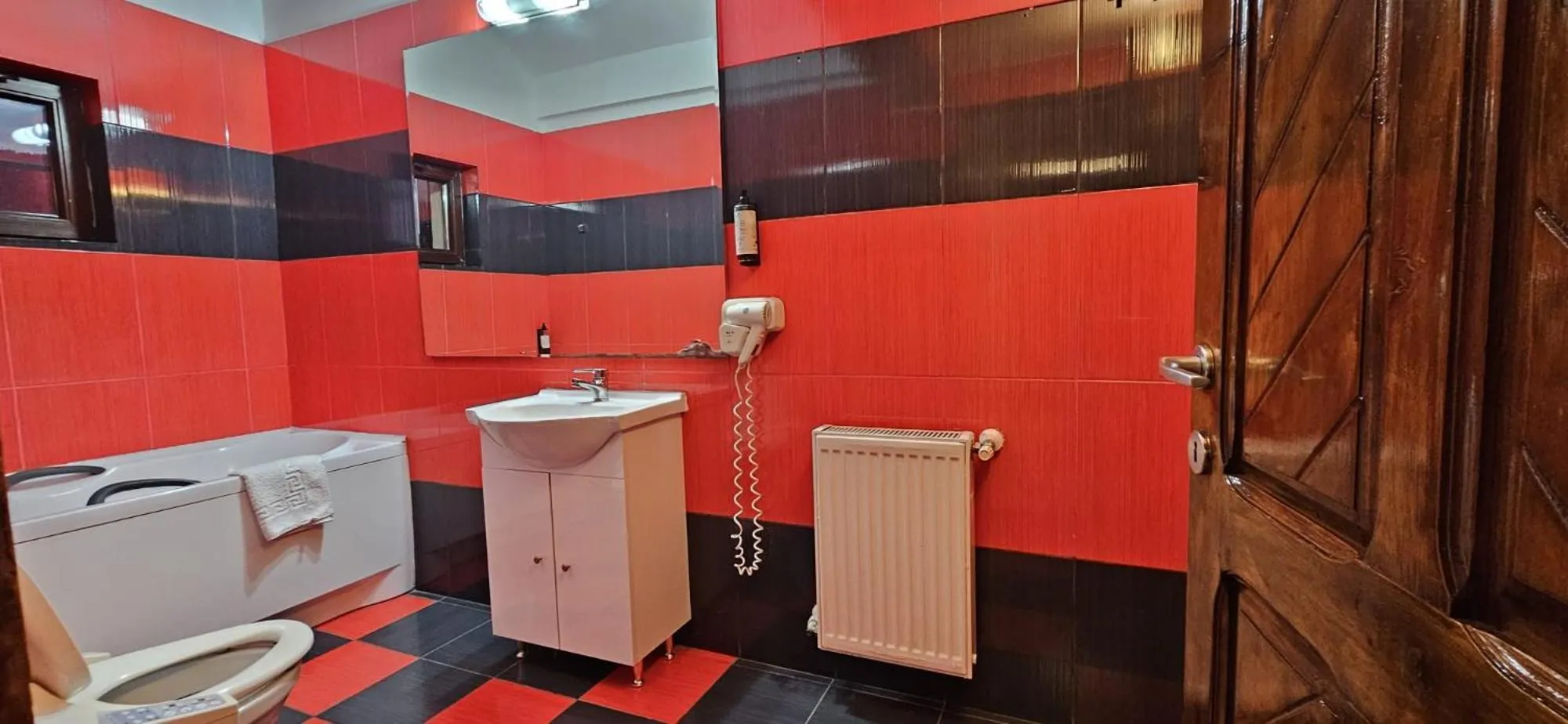 Bathroom in Hotel Bran Stoker