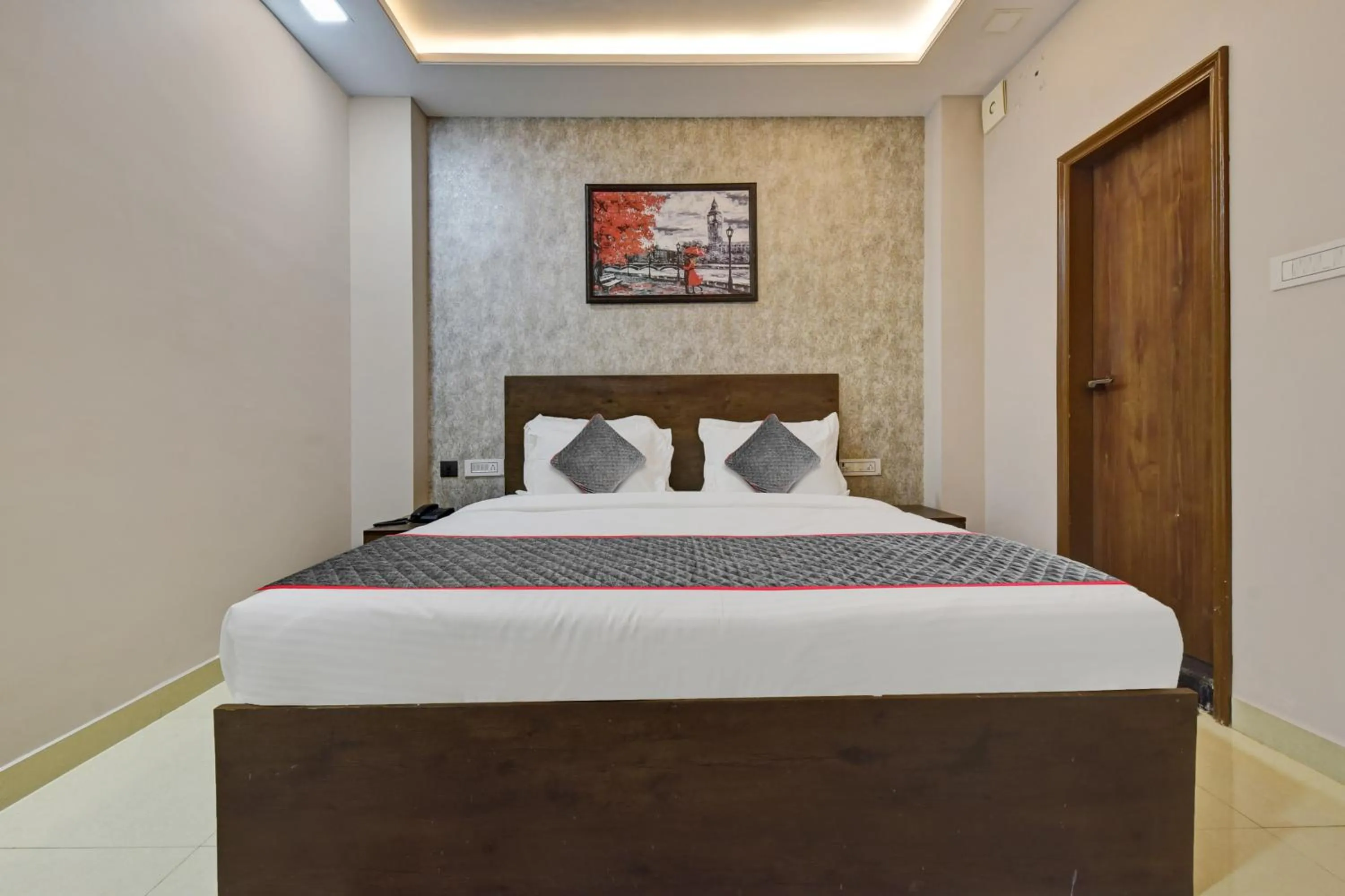 Bedroom, Bed in Hotel O Priyaj
