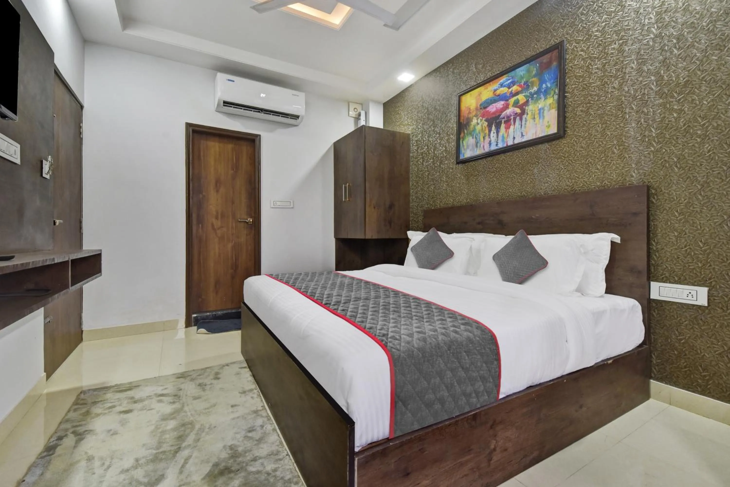 Bedroom, Bed in Hotel O Priyaj