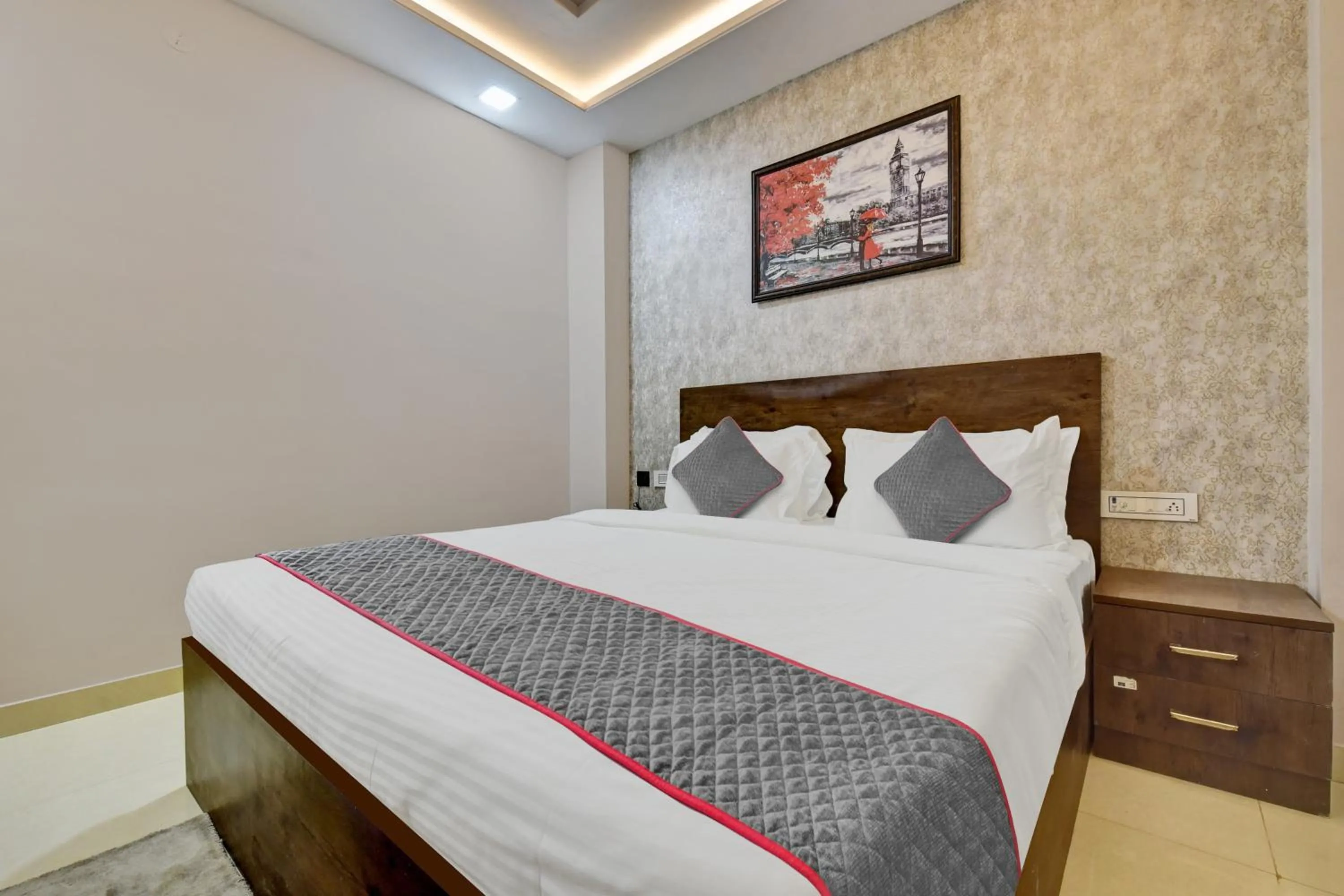 Bedroom, Bed in Hotel O Priyaj