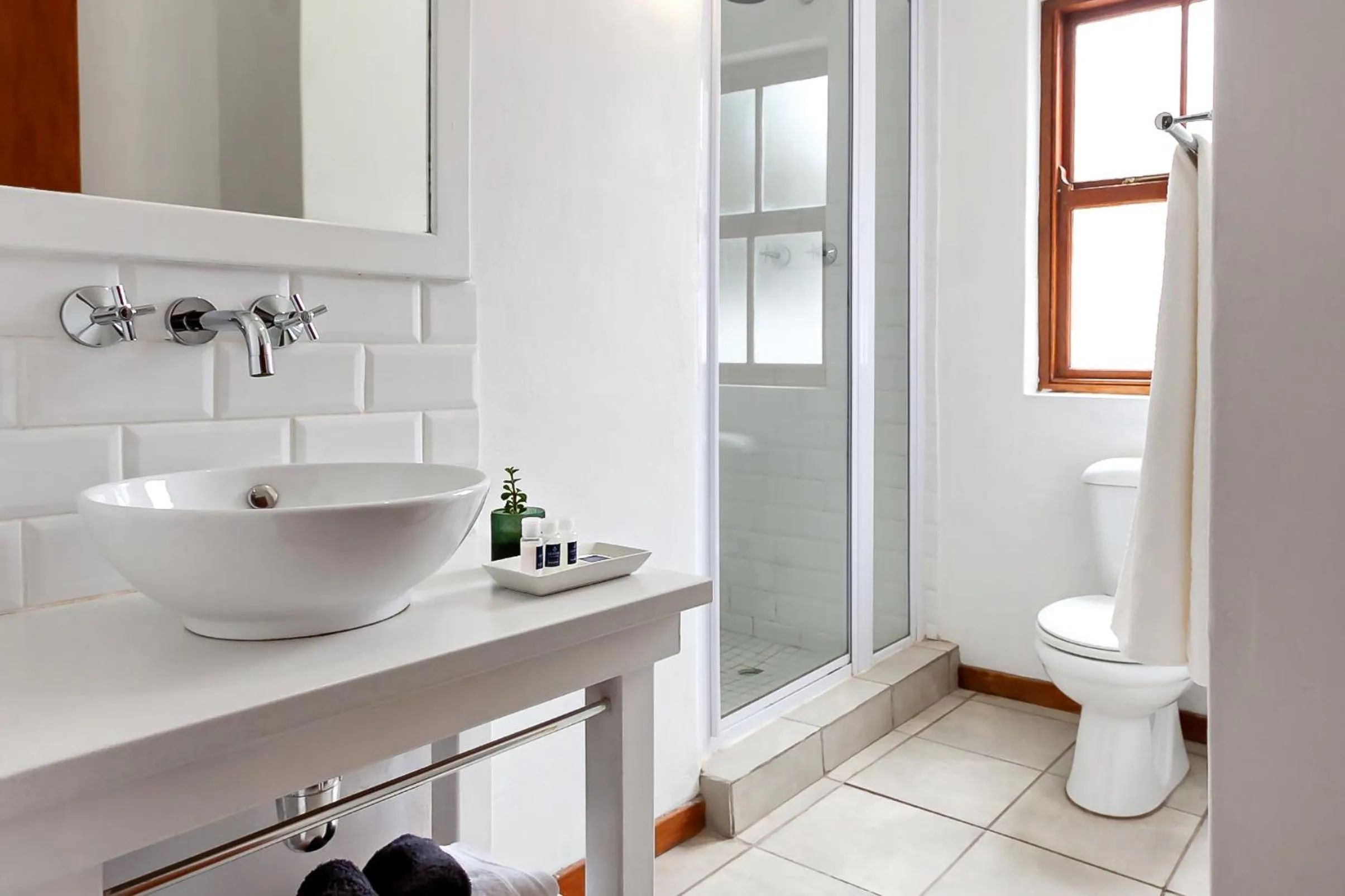 Shower in Leipzig Country House & Winery