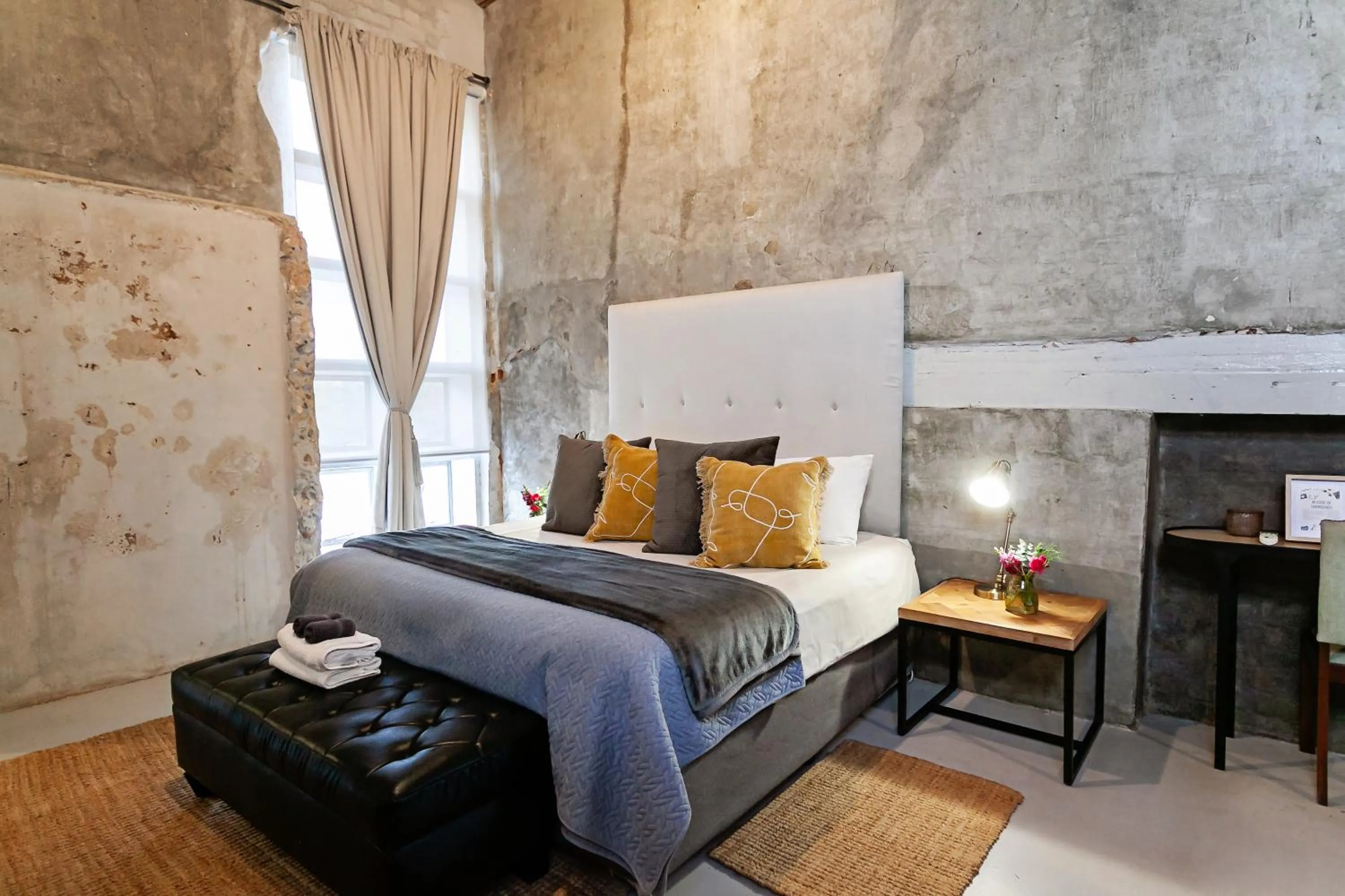 Bed in Leipzig Country House & Winery