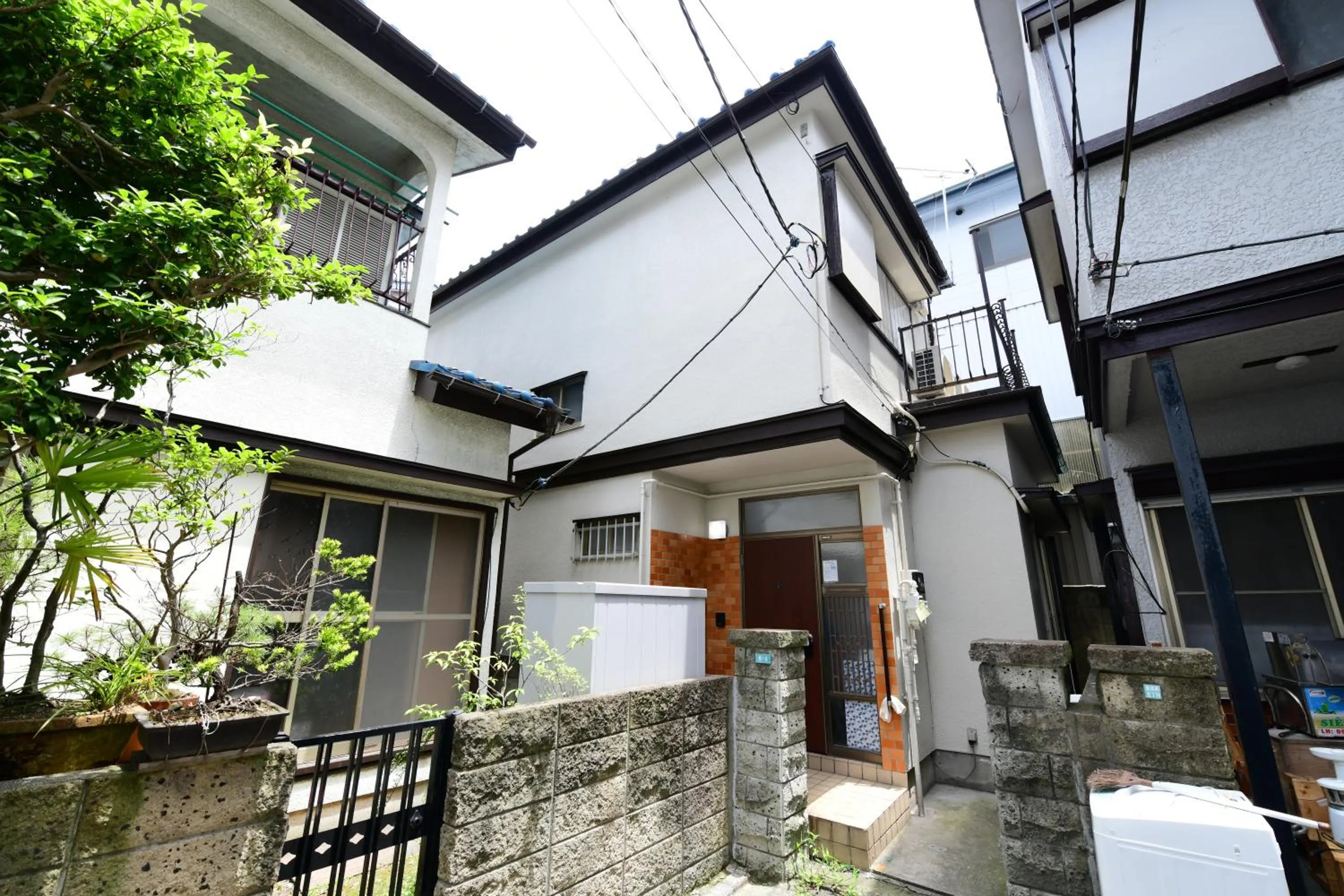 Property building in JH Yellow Guest House