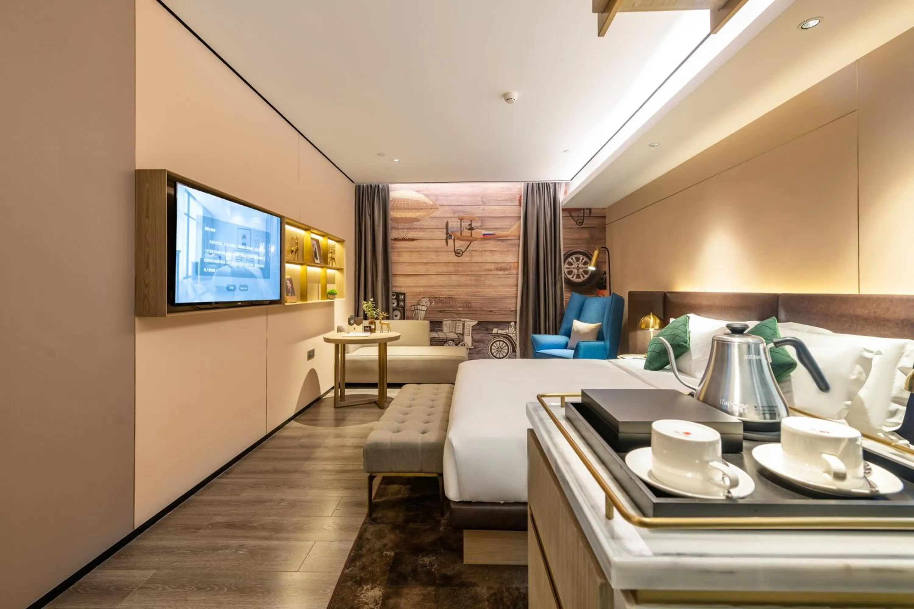 Bed in Echarm Plus International Hotel Ouzhuang Metro Station Branch - Free Deliver Service to Canton Fair Complex During Canton Fair Period