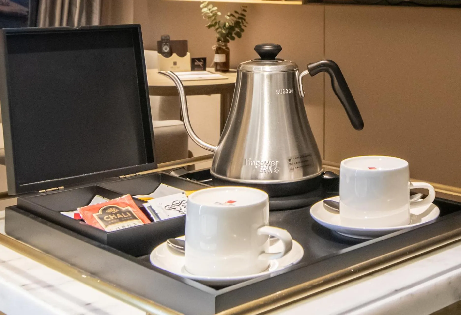 Coffee/tea facilities in Echarm Plus International Hotel Ouzhuang Metro Station Branch - Free Deliver Service to Canton Fair Complex During Canton Fair Period
