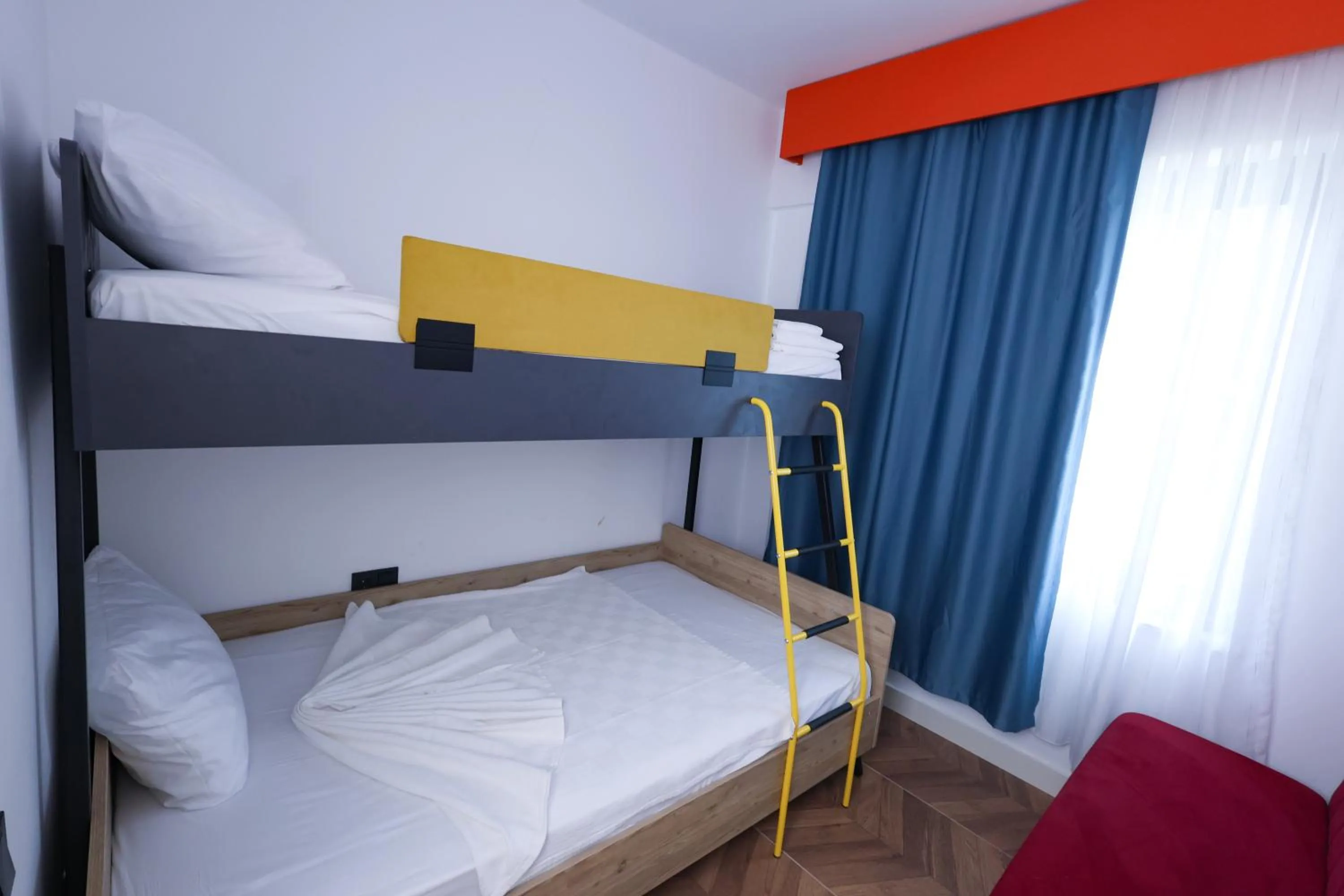 bunk bed, Bed in Forest In Hotel