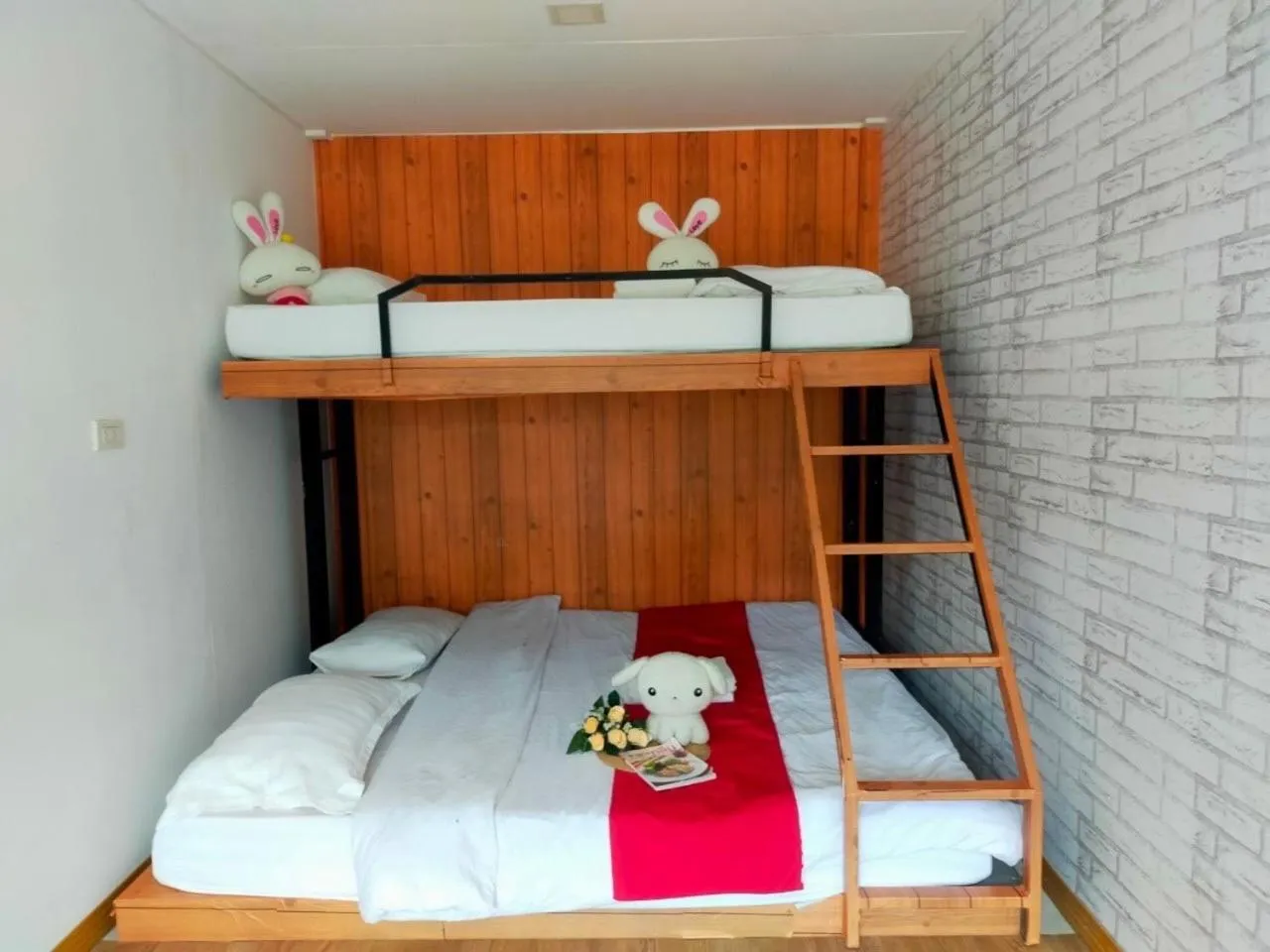 Bed in innbox Chiangmai Hotel