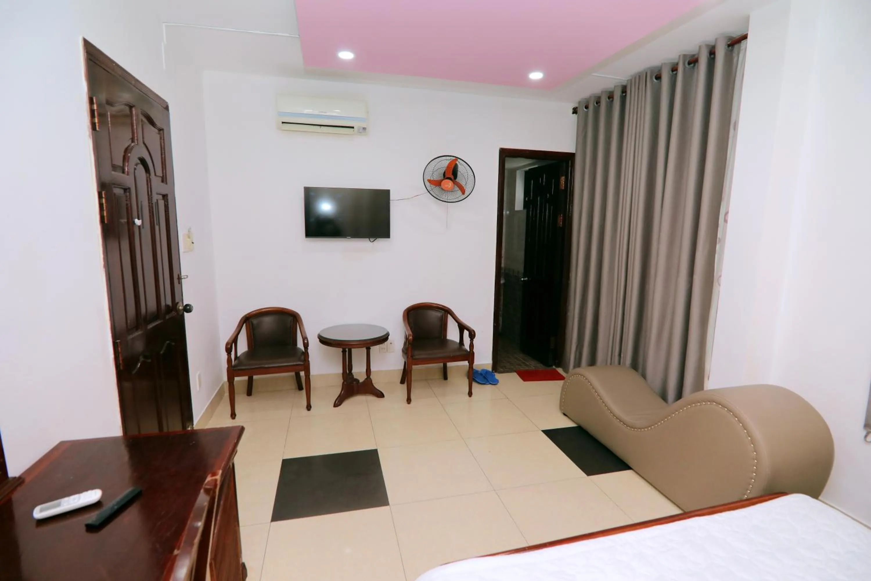 KHÁCH SẠN SAO MAI XANH - SAO MAI XANH HOTEL