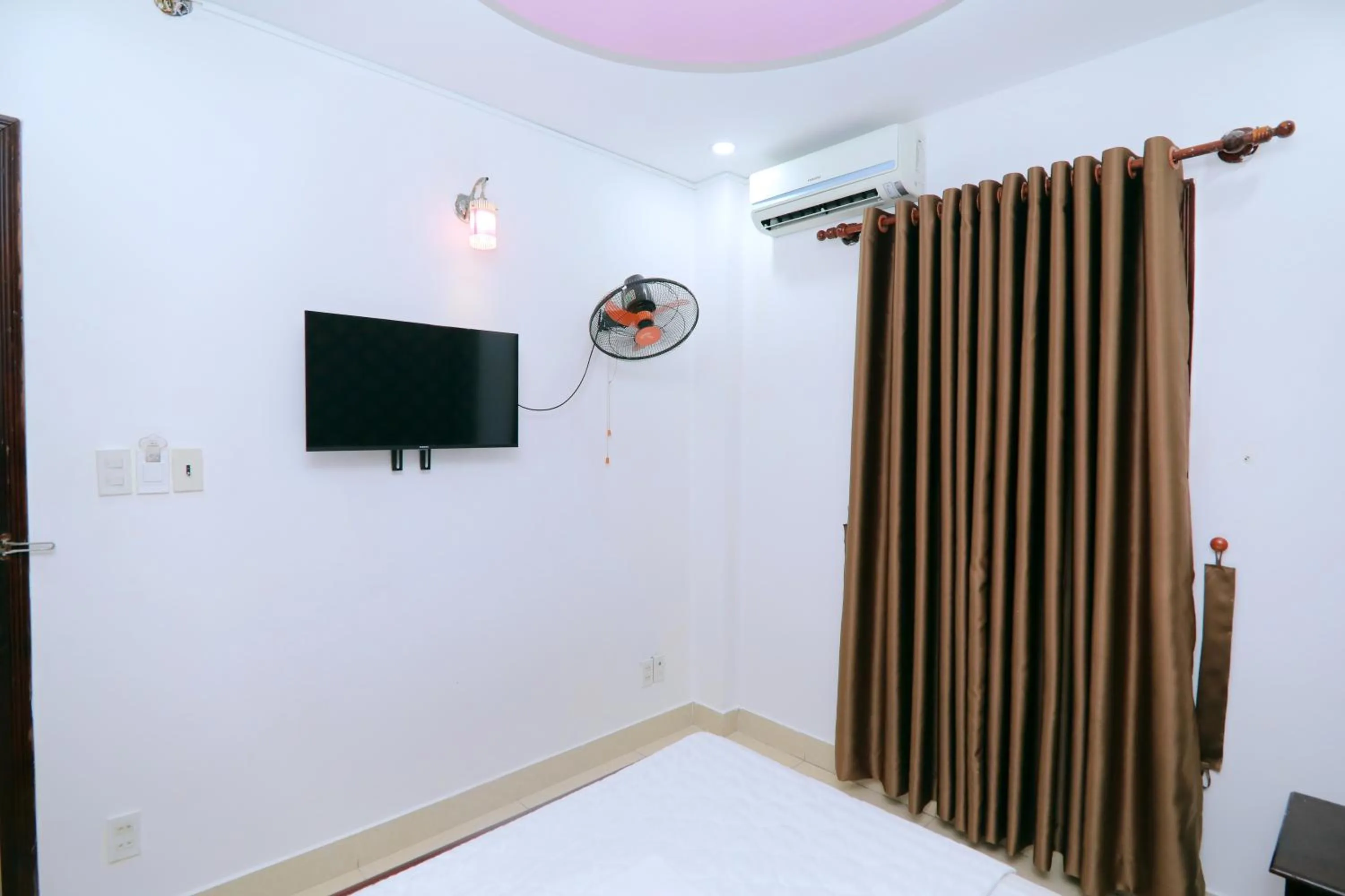 KHÁCH SẠN SAO MAI XANH - SAO MAI XANH HOTEL