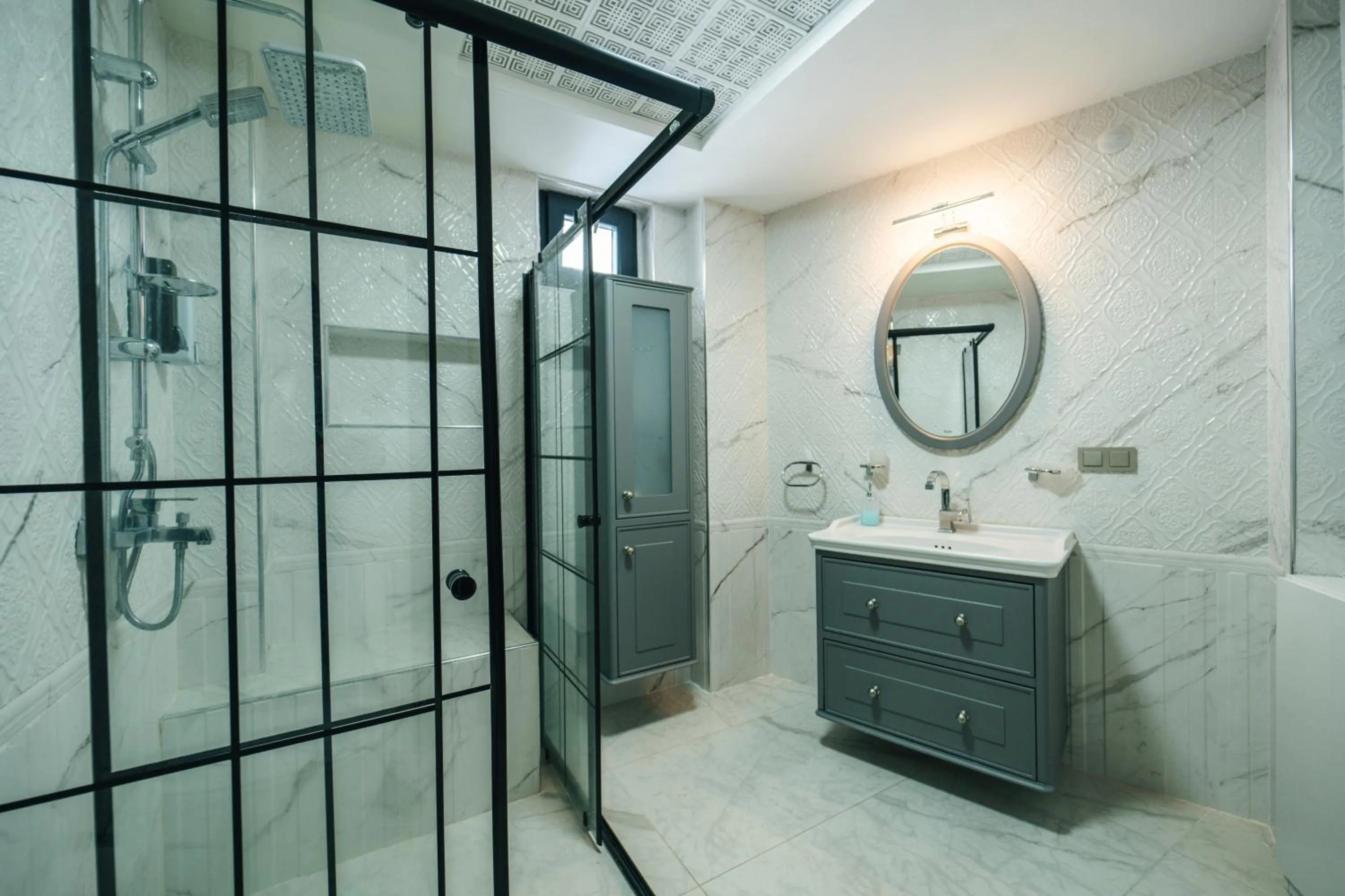 Shower in İncebey Konak Cappadocia