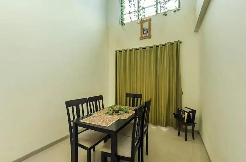 Living room in Pallavi aVIDA Living room in Pallavi aVIDA