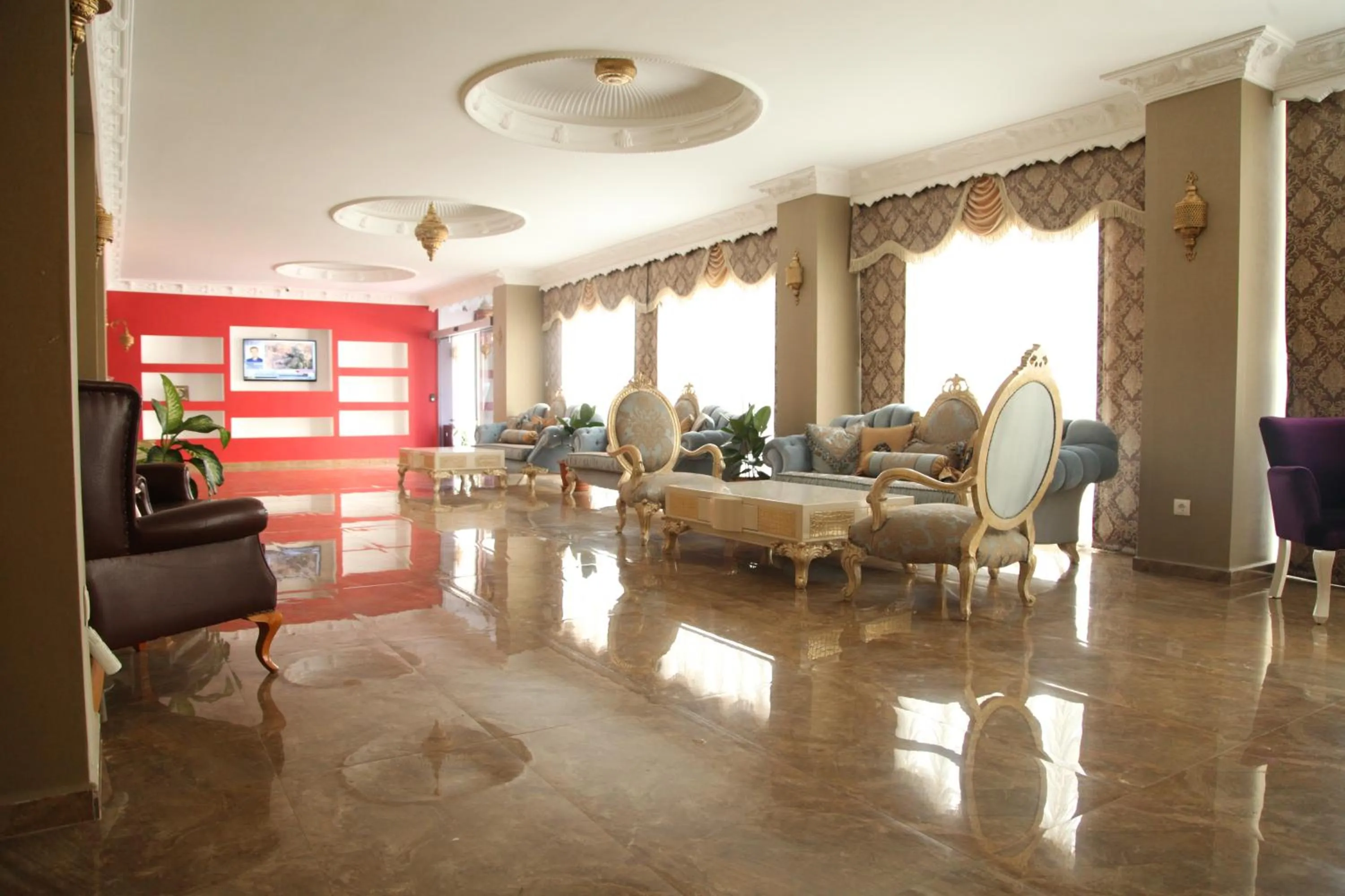 Seating area in Safir Hotel