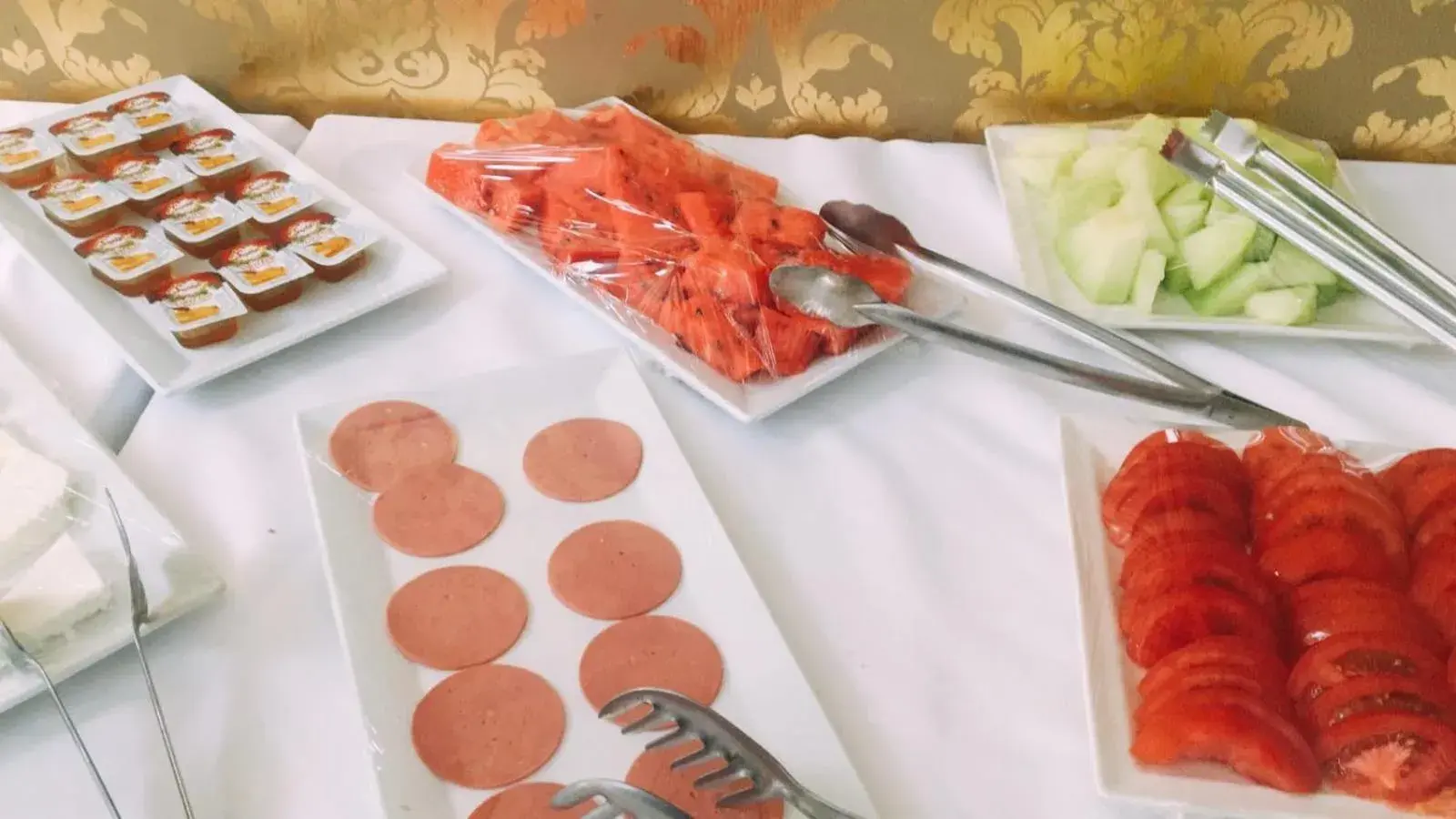 Food and drinks in Safir Hotel Food and drinks in Safir Hotel