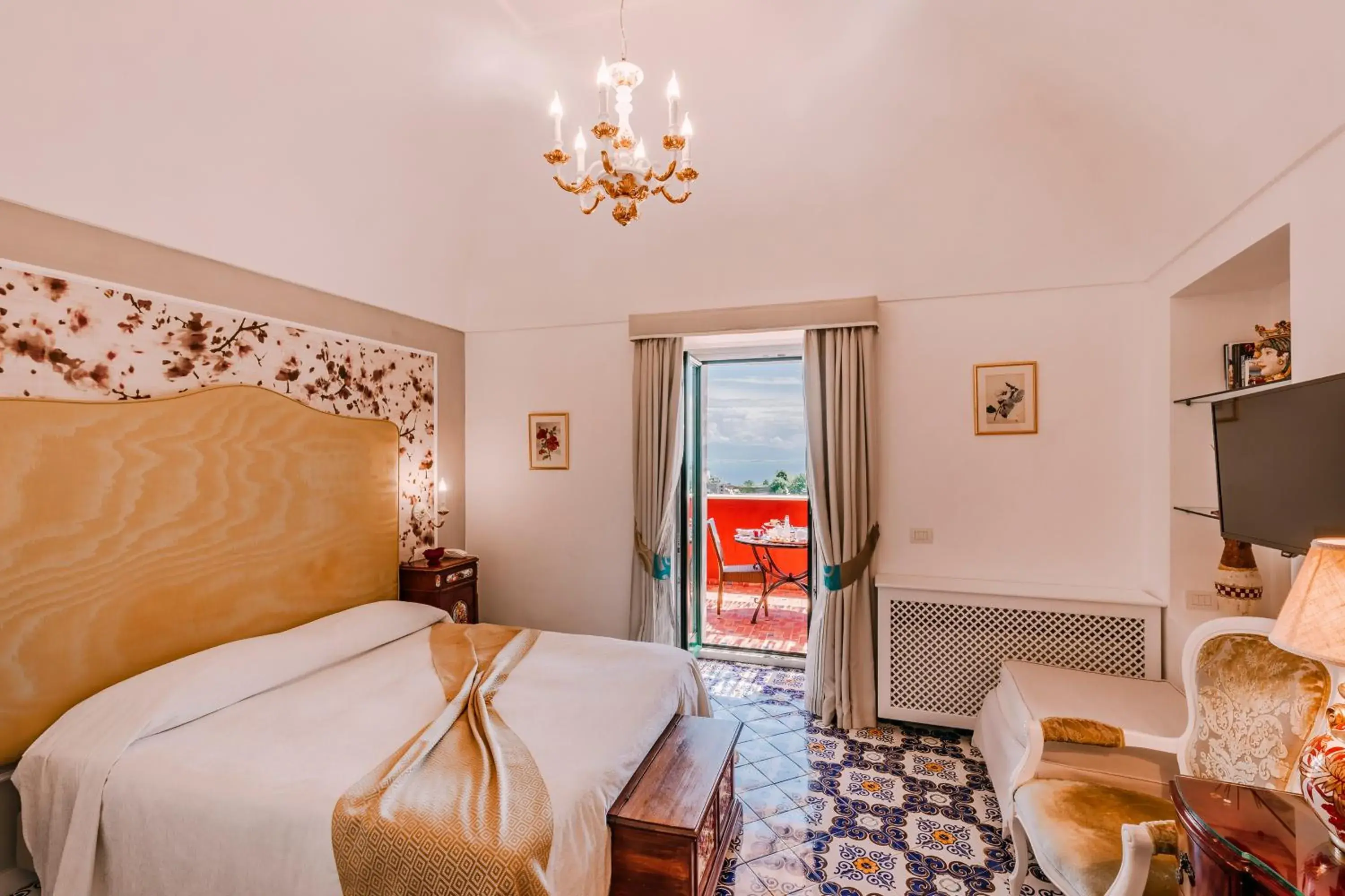 Executive Suite with Terrace and Sea View in Palazzo Pascal Executive Suite with Terrace and Sea View in Palazzo Pascal