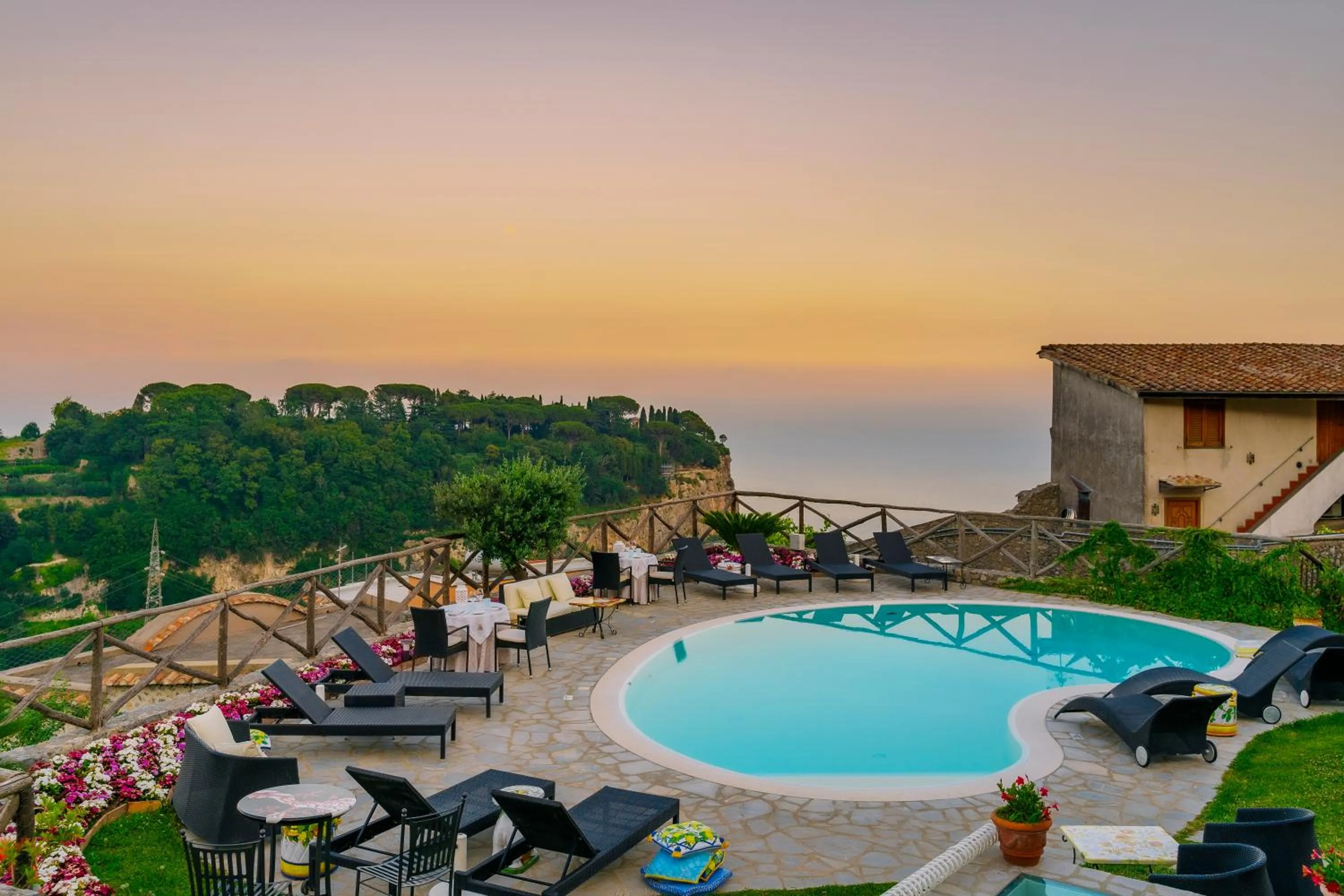 Garden in Palazzo Pascal