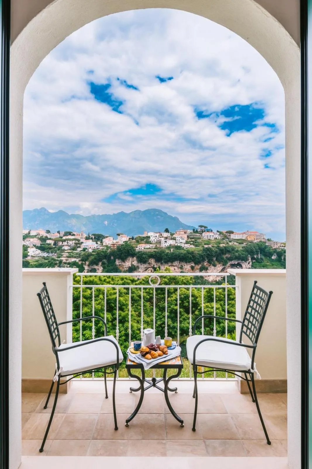 Day in Palazzo Pascal