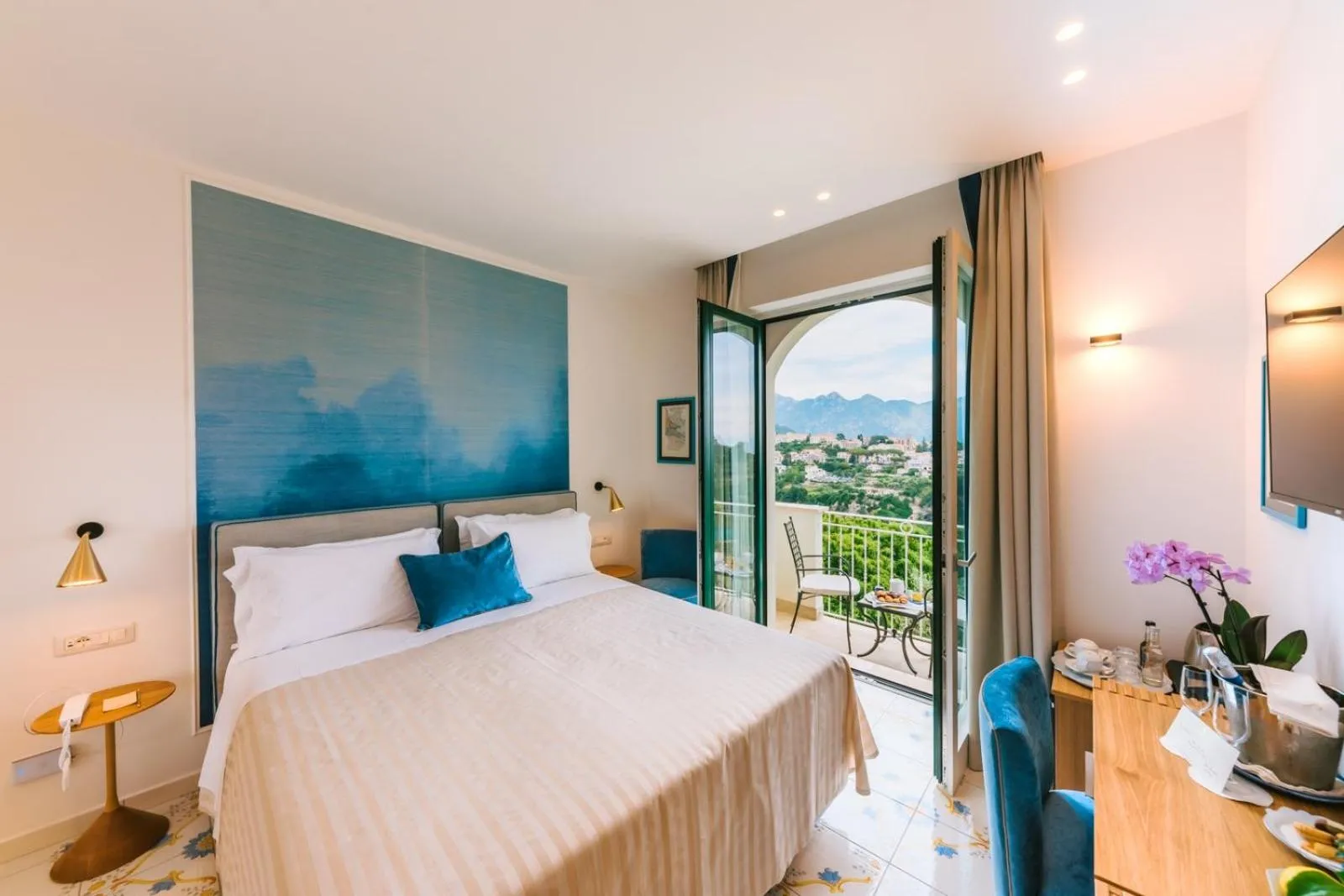 Bed in Palazzo Pascal