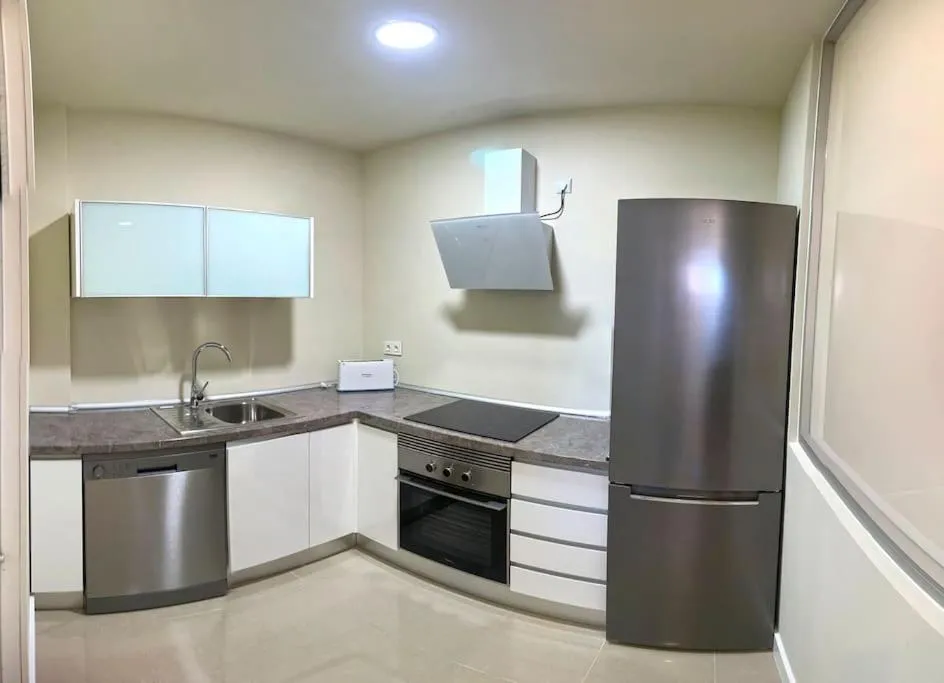 Apartamento Fenix - Recién renovado y vistas al mar