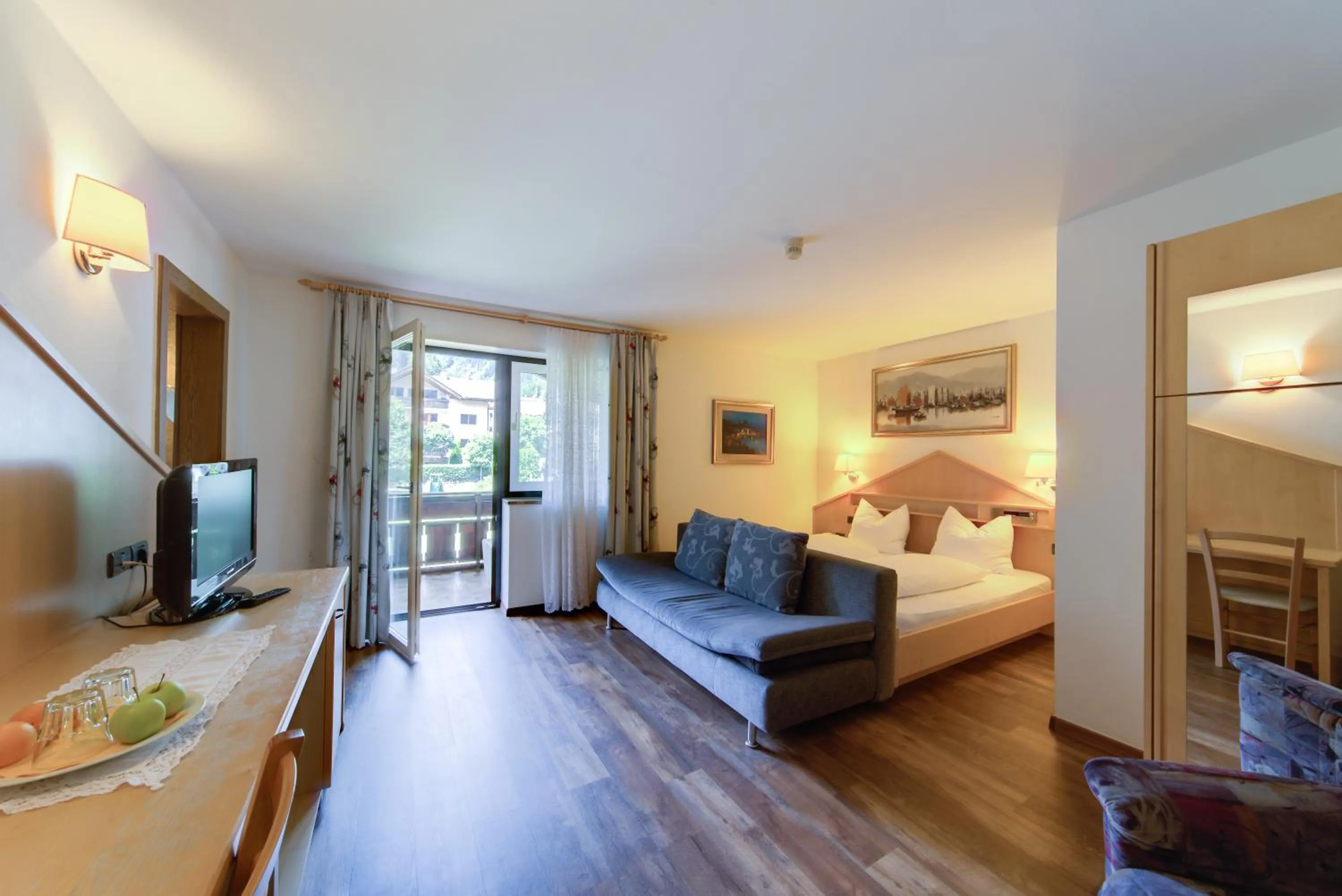 Photo of the whole room, Bed in Hotel Schwarzbachhof
