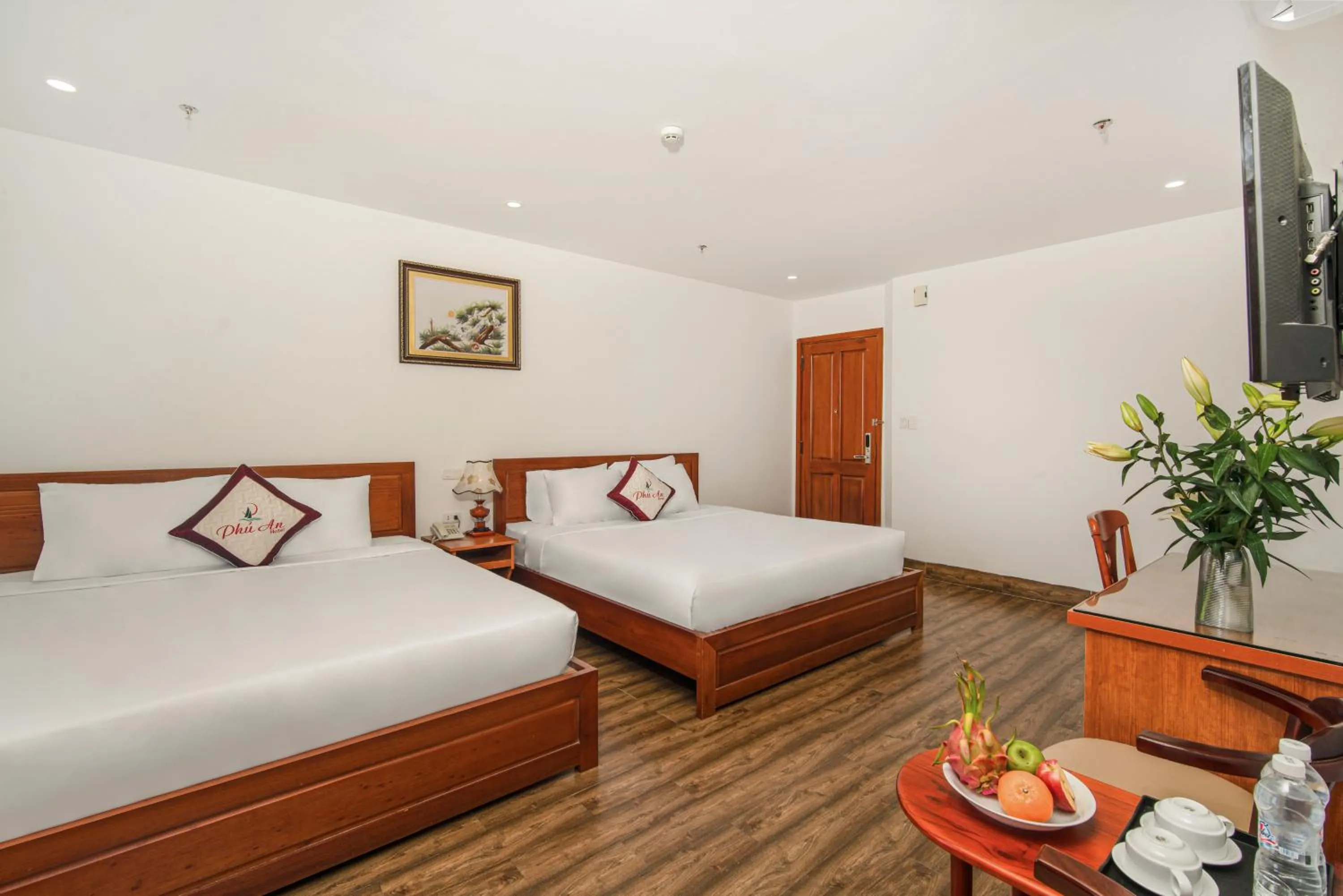 Photo of the whole room, Bed in Phú An Hotel