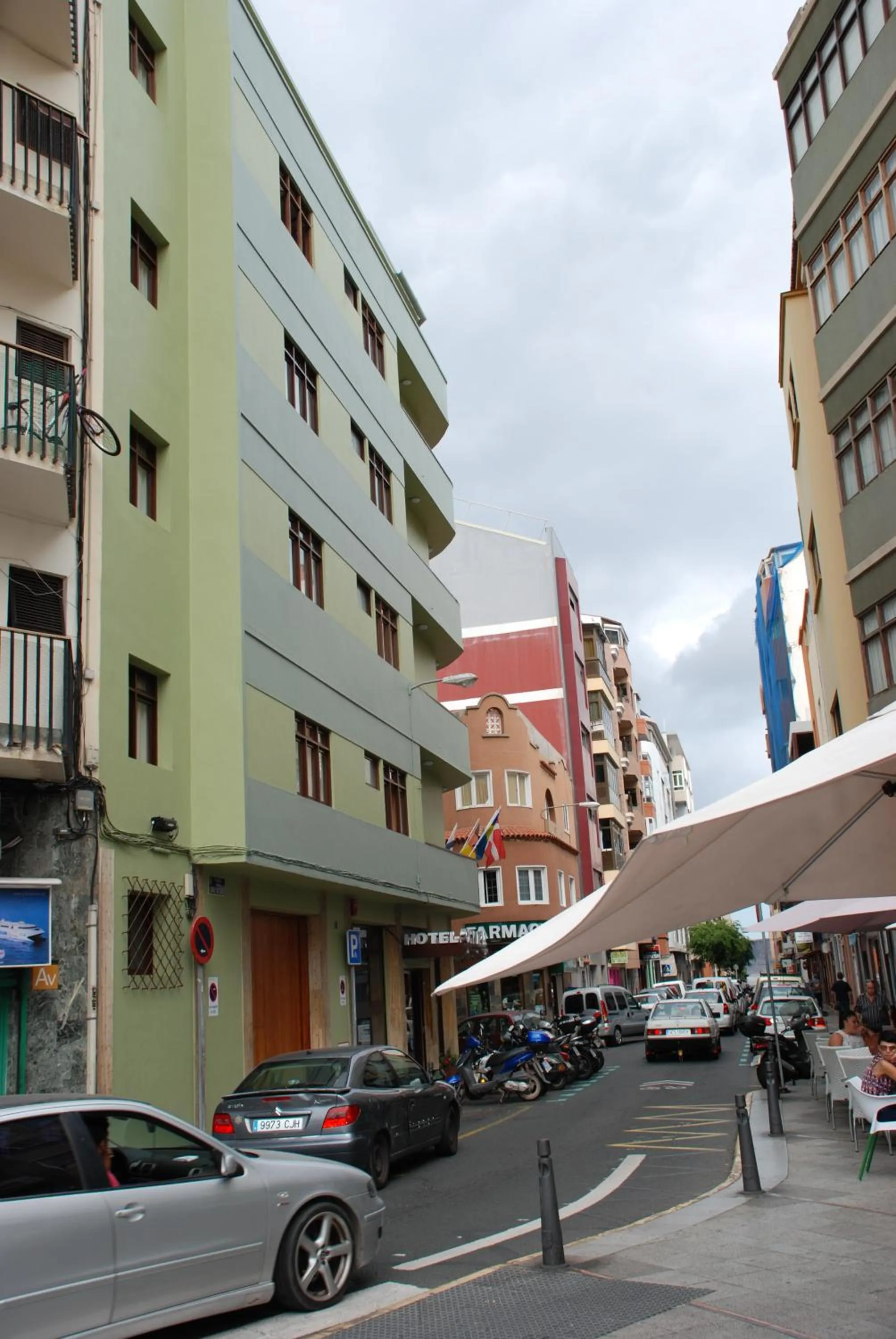 Day in Hotel Olympia