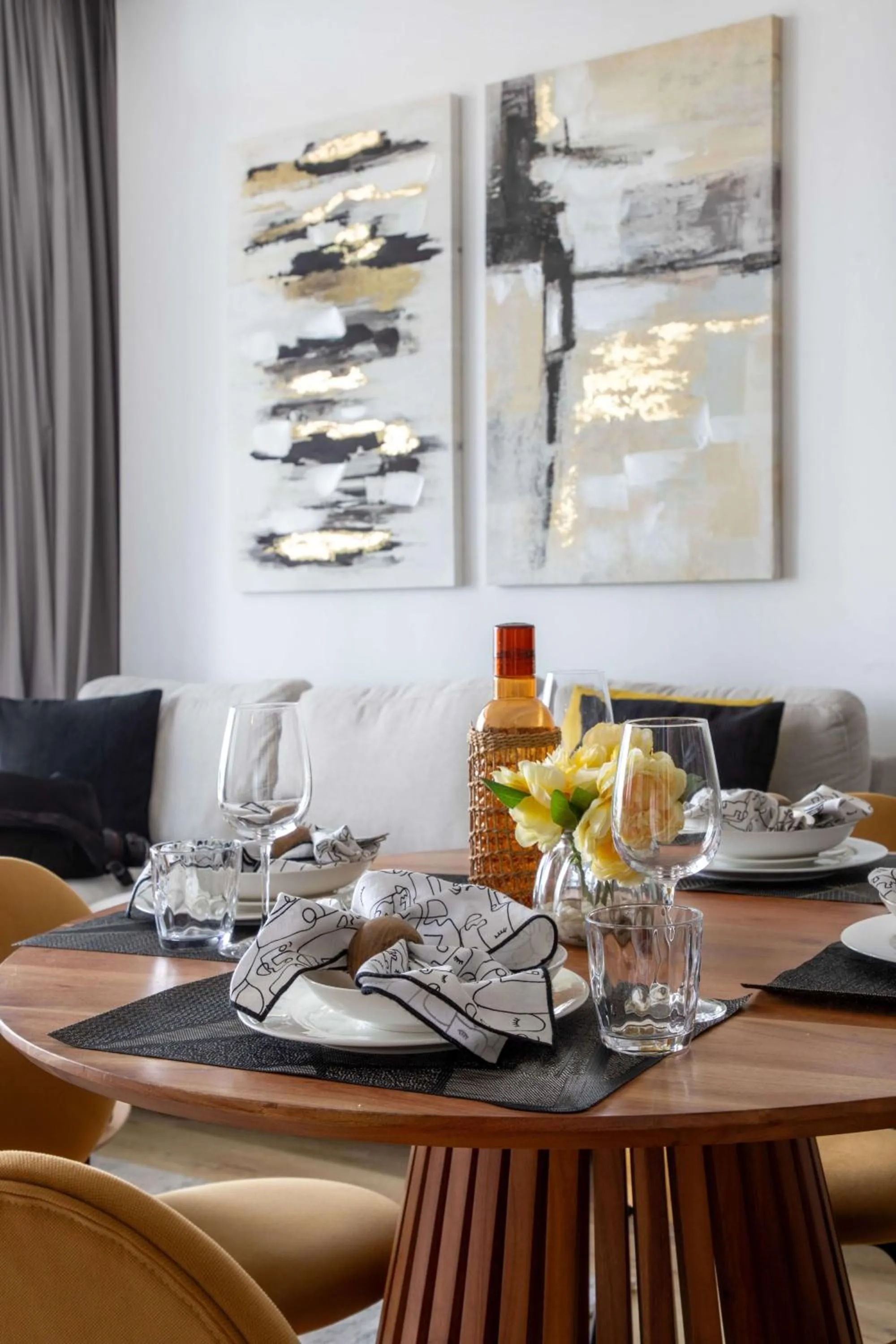 Frank Porter - Burj Daman