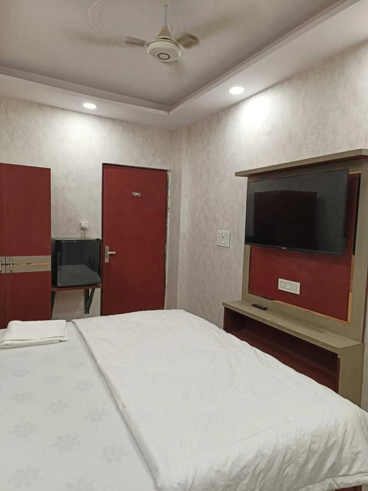 Bedroom, Bed in Hotal O Cloud Inn
