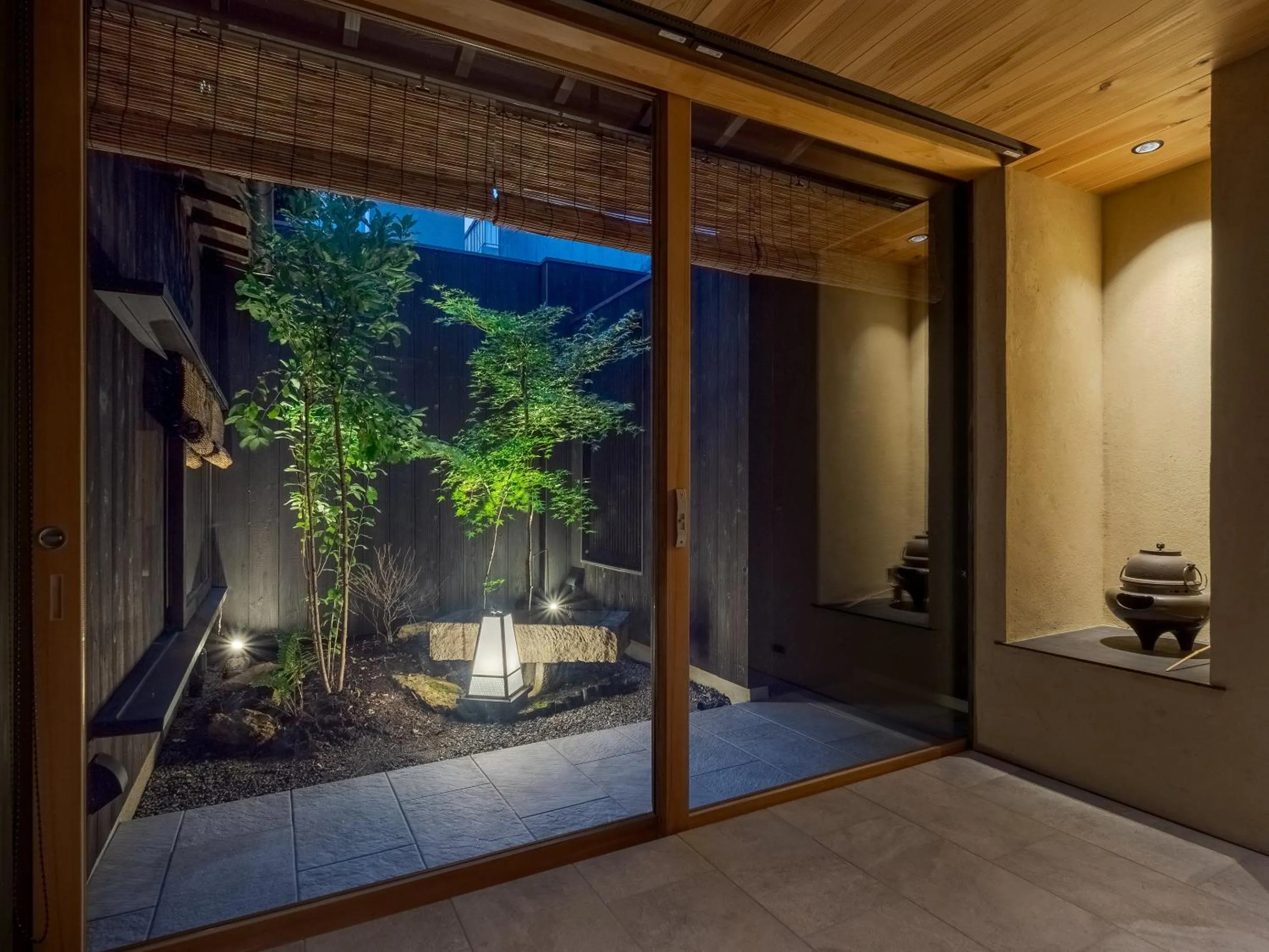 Garden in Mizunoha Machiya House