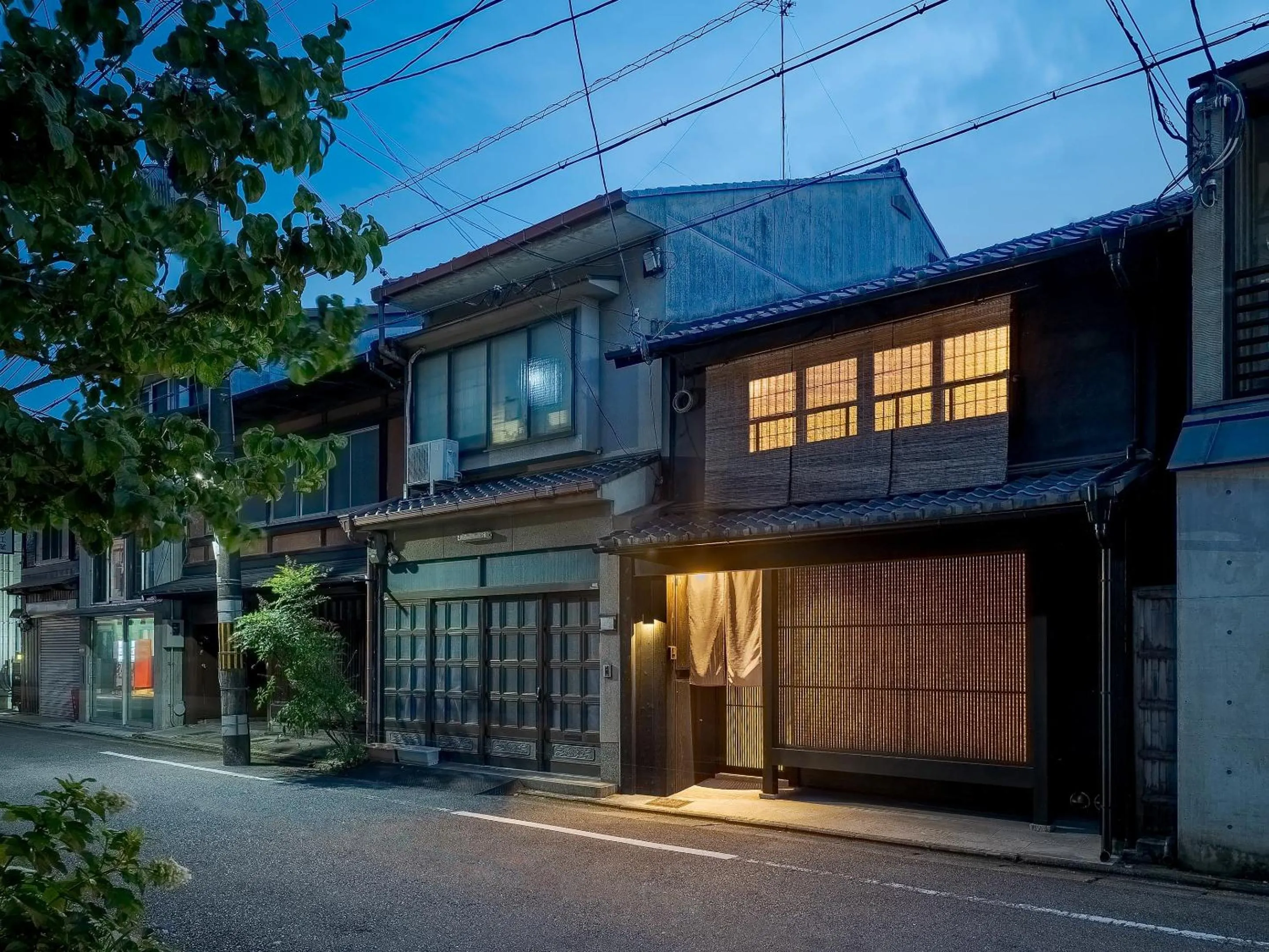 Property building in Mizunoha Machiya House