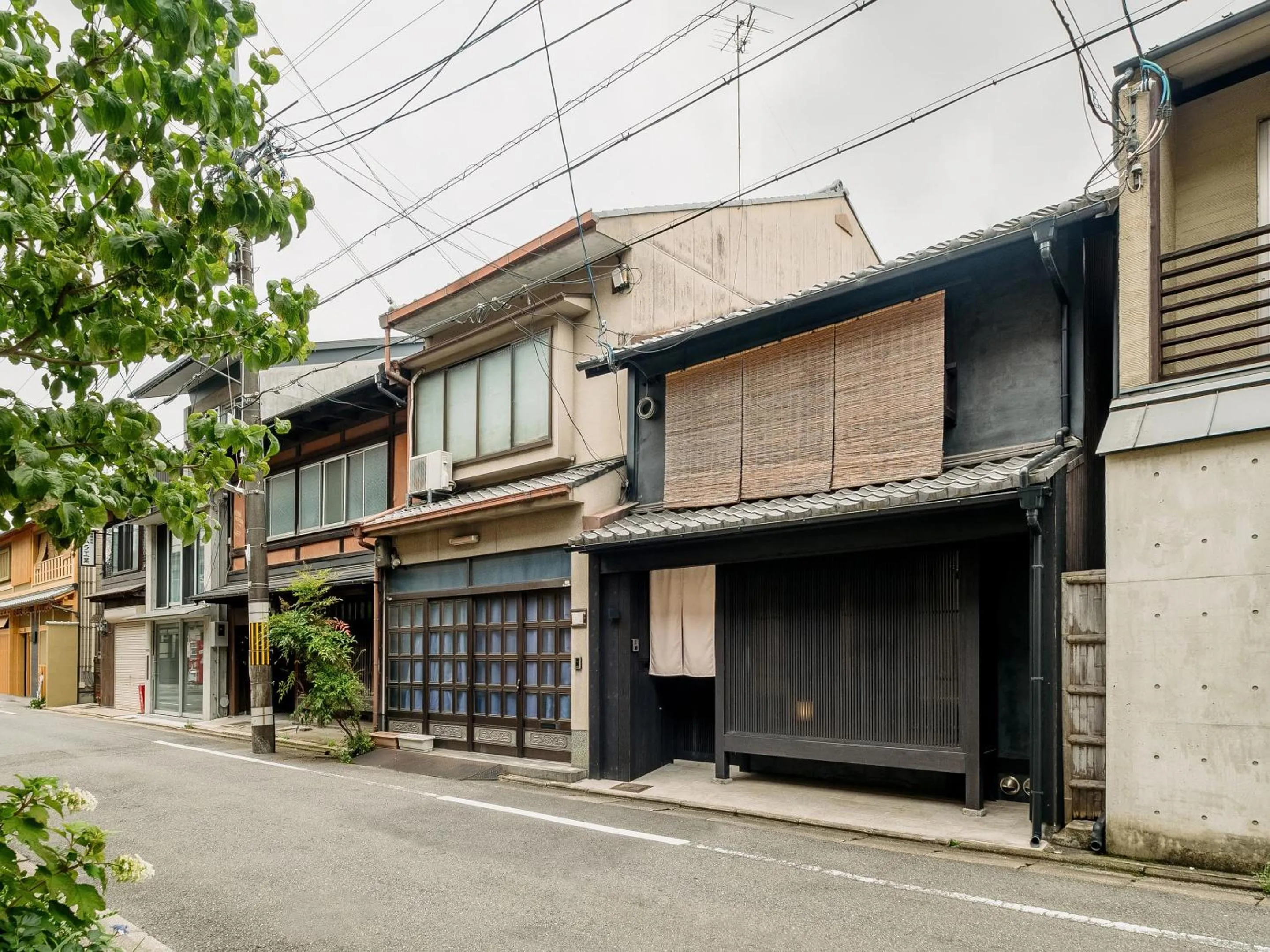 Property building in Mizunoha Machiya House