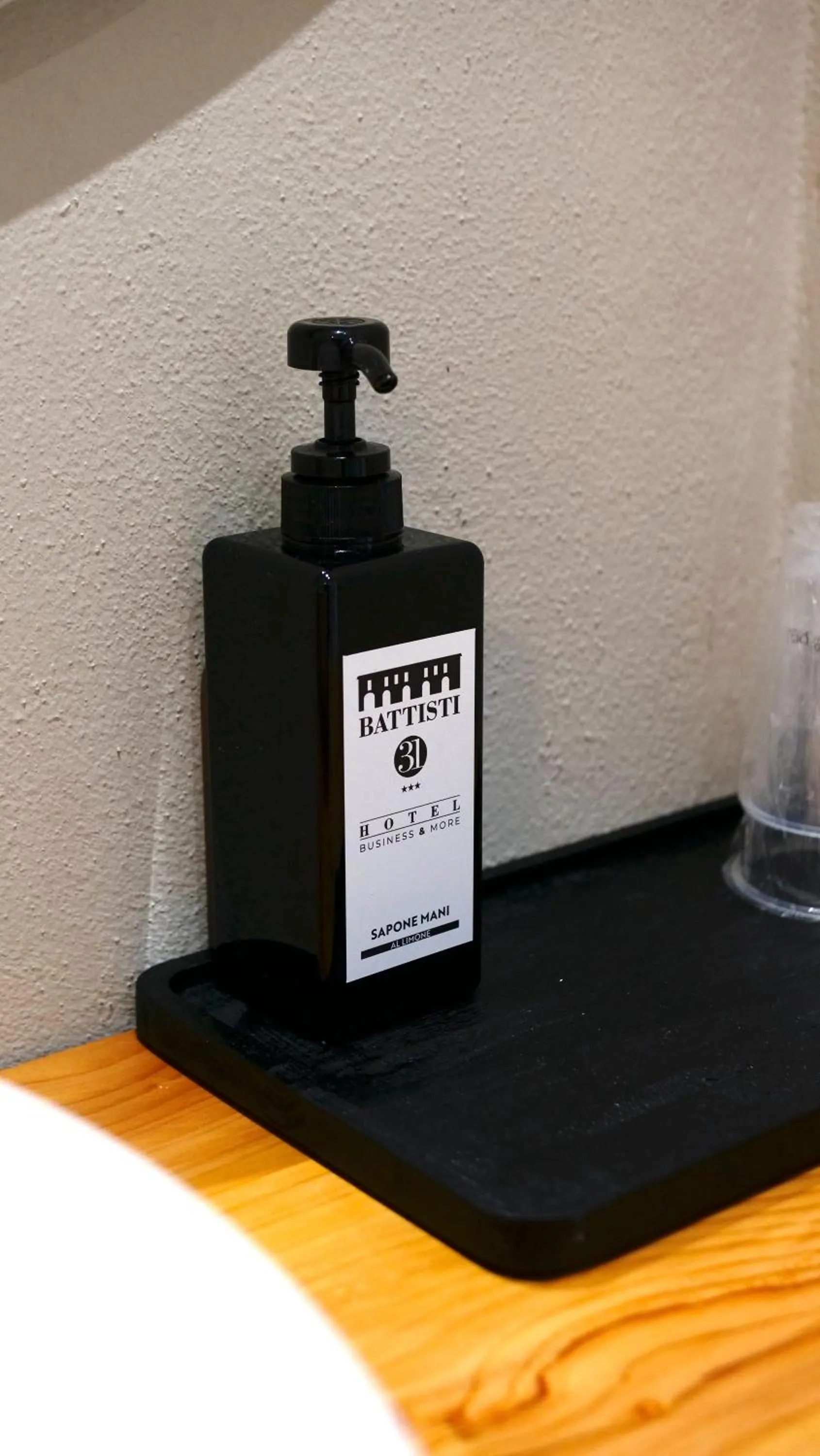 Decorative detail in Hotel Battisti 31