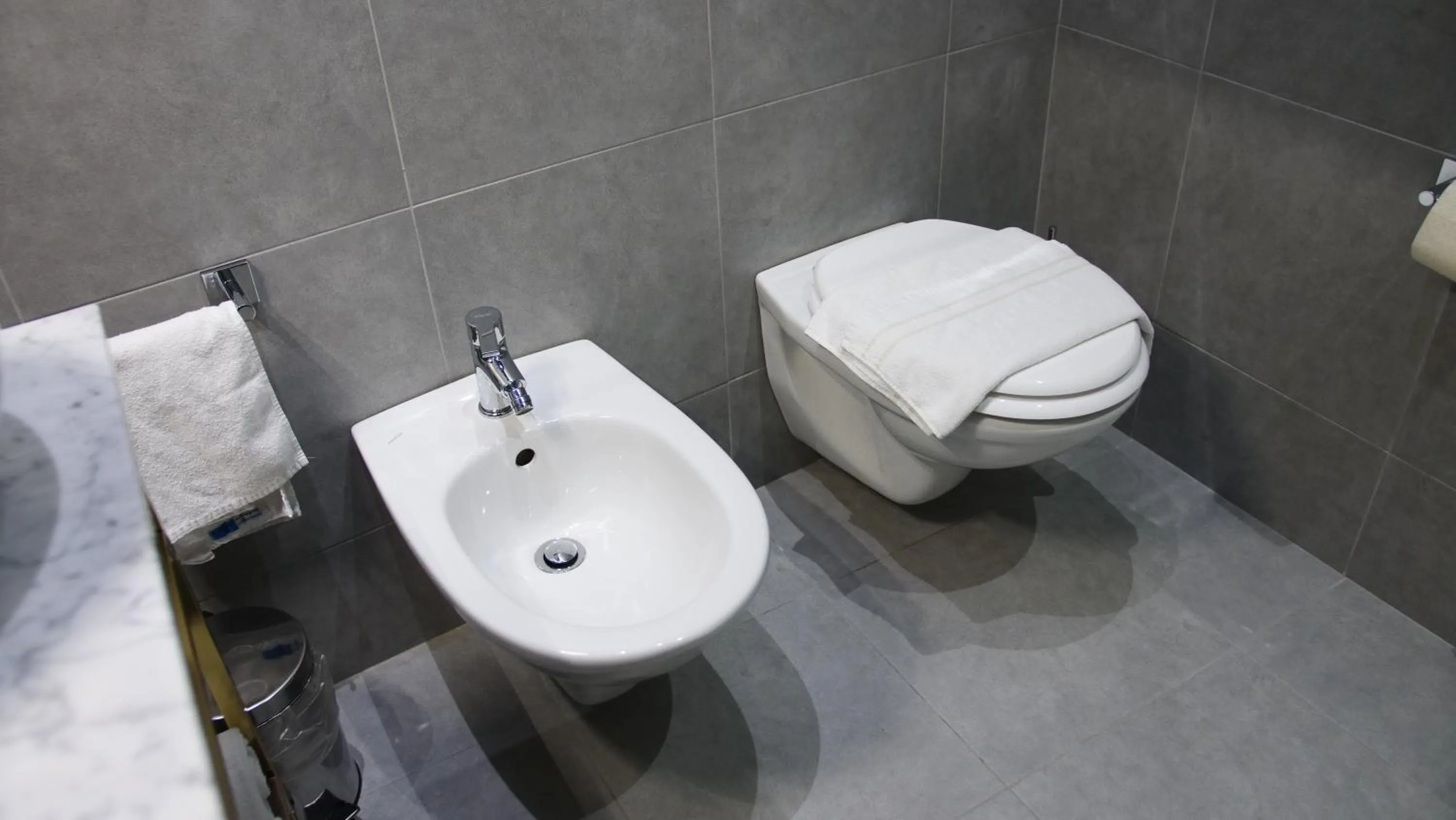 Bathroom in Hotel Battisti 31