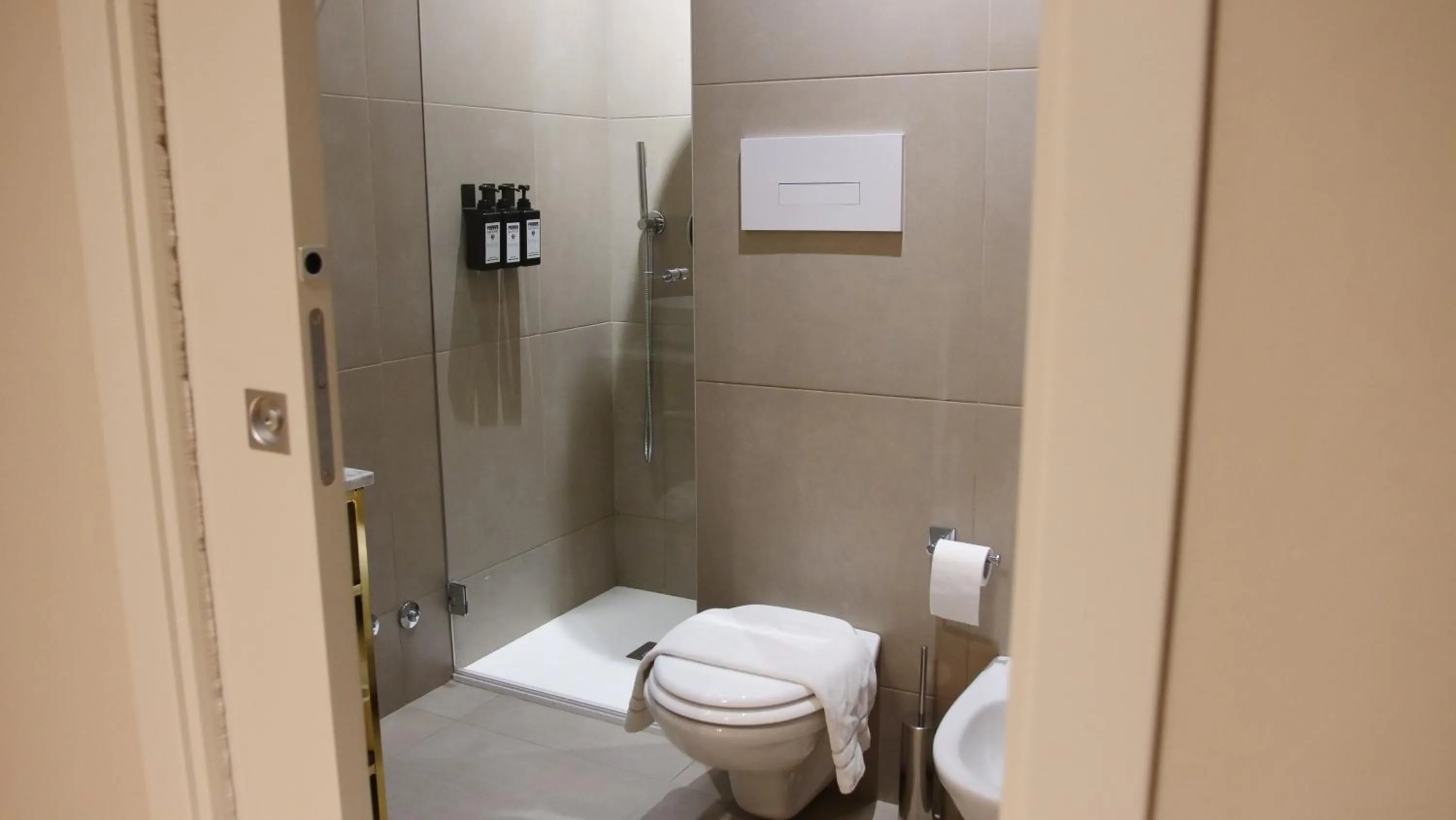 Bathroom in Hotel Battisti 31