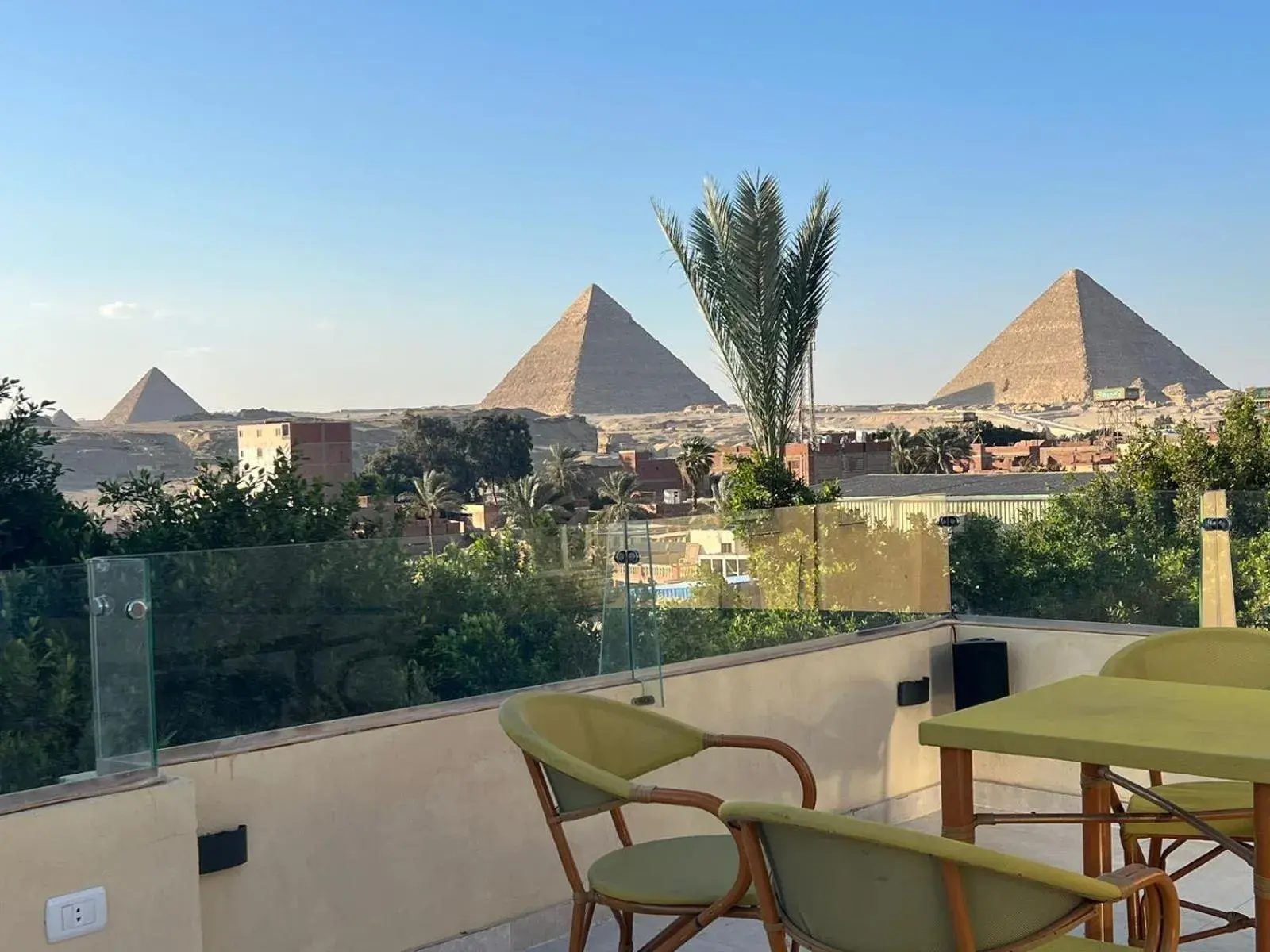 Regent Pyramids View Regent Pyramids View