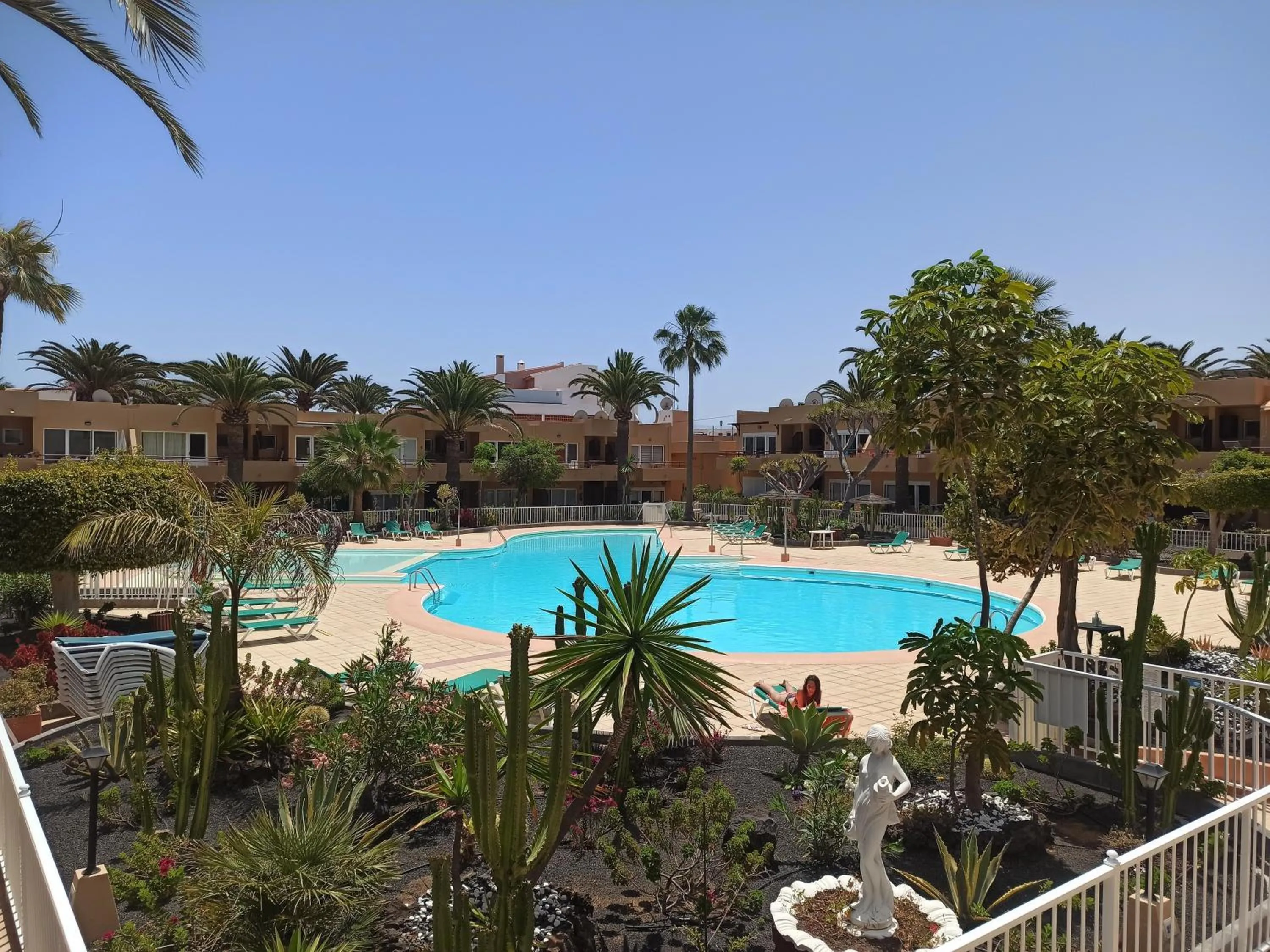 Pool view in Caracol