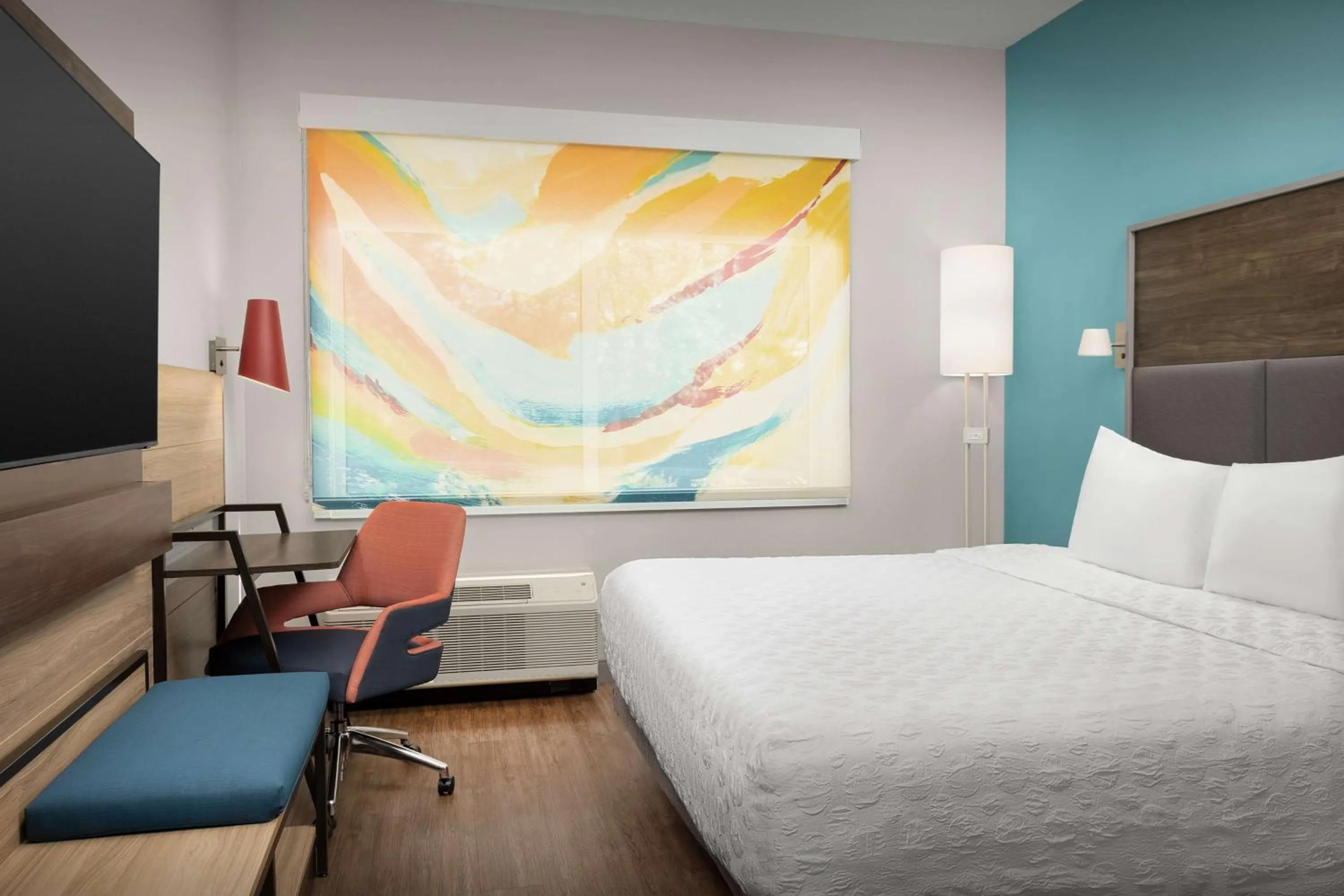 Bedroom, Bed in Tru by Hilton Jacksonville West I 295