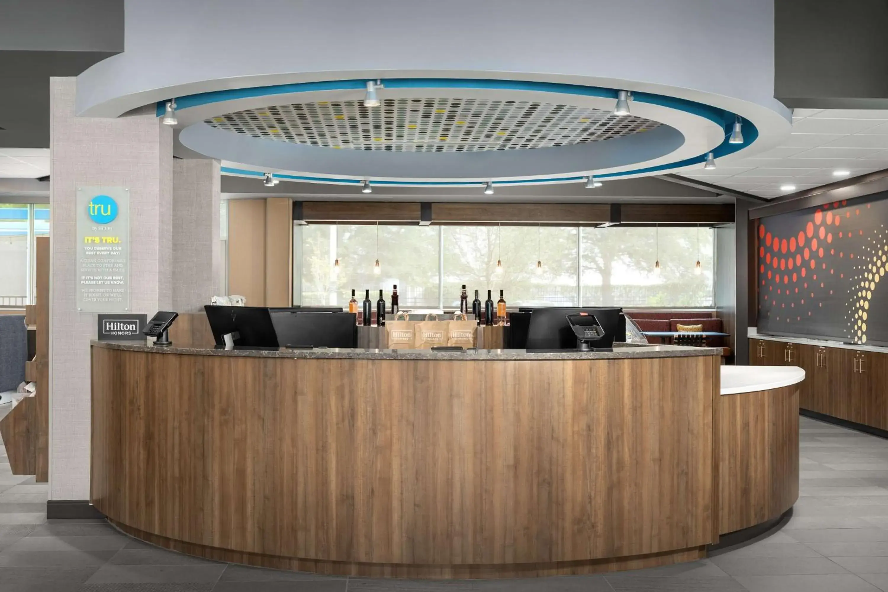 Lobby or reception in Tru by Hilton Jacksonville West I 295 Lobby or reception in Tru by Hilton Jacksonville West I 295
