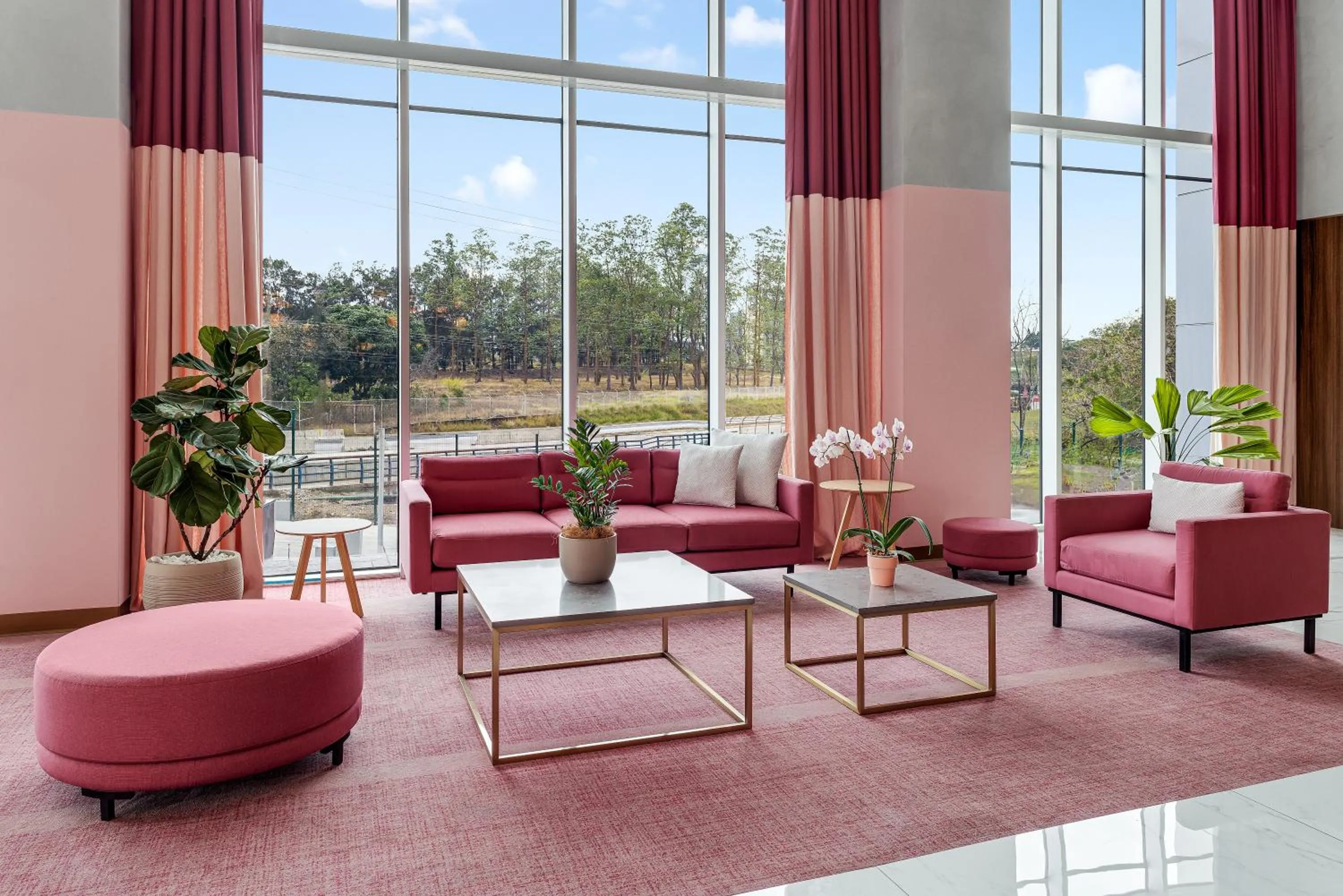 Lobby or reception in Hilton Garden Inn San Jose Airport City Mall