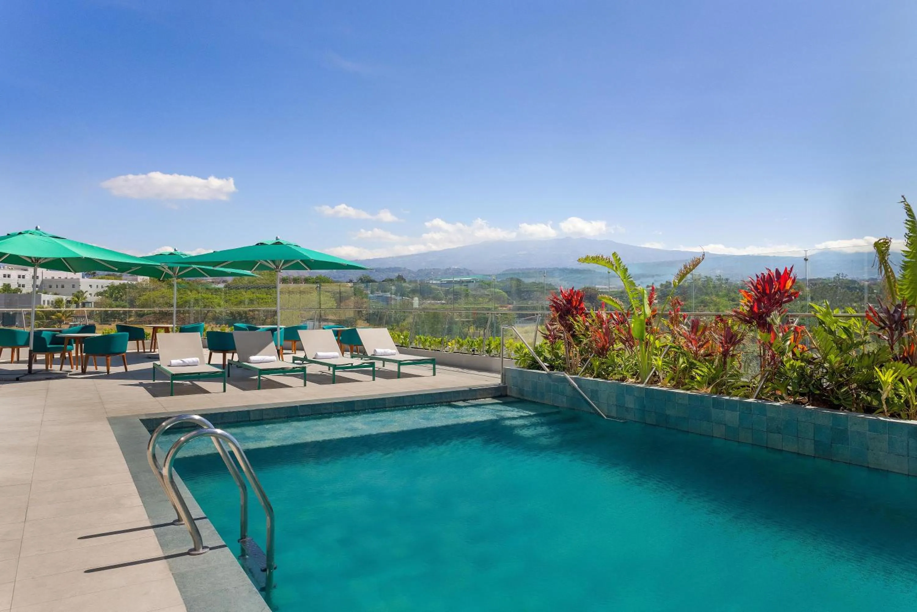 Pool view in Hilton Garden Inn San Jose Airport City Mall