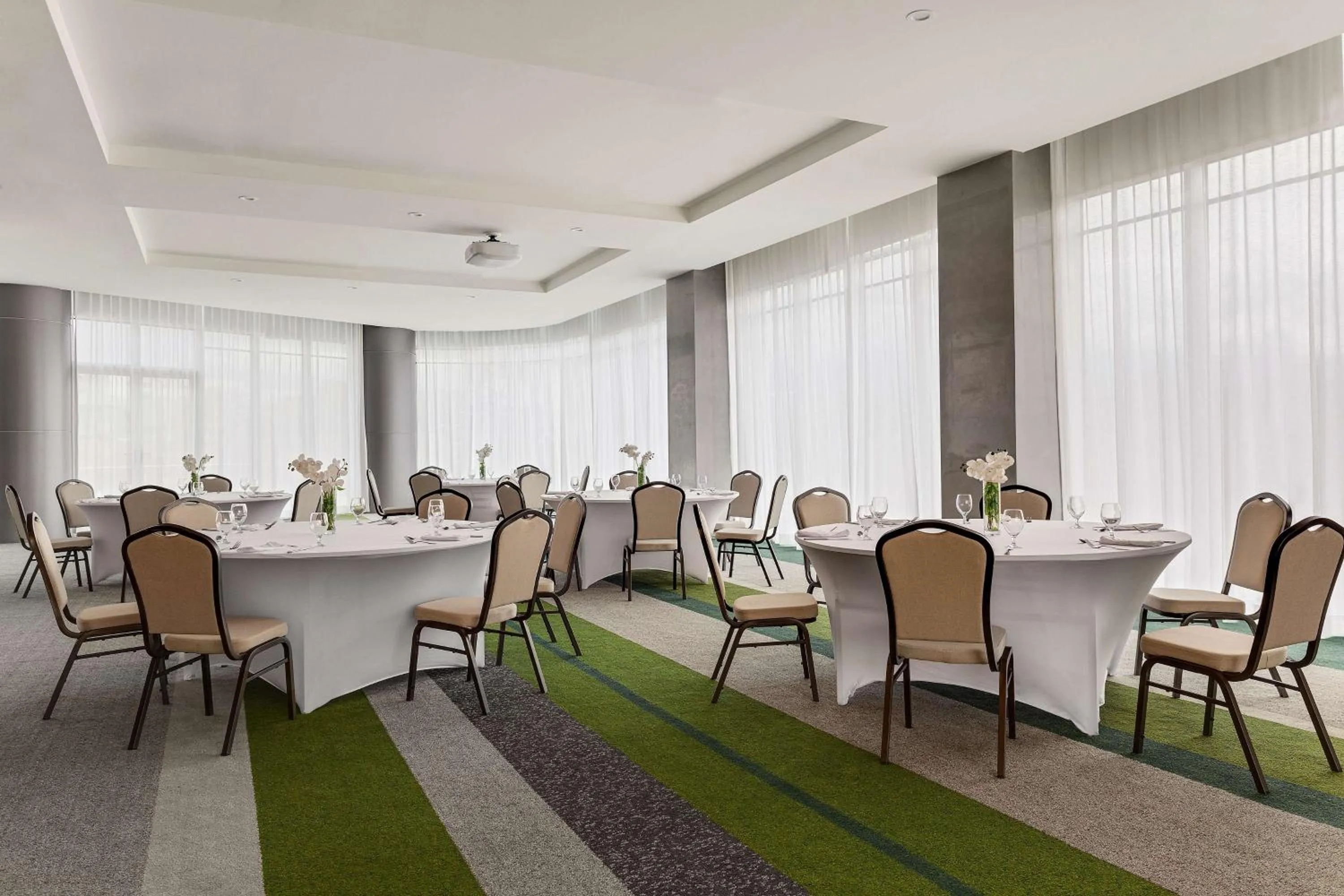 Meeting/conference room in Hilton Garden Inn San Jose Airport City Mall