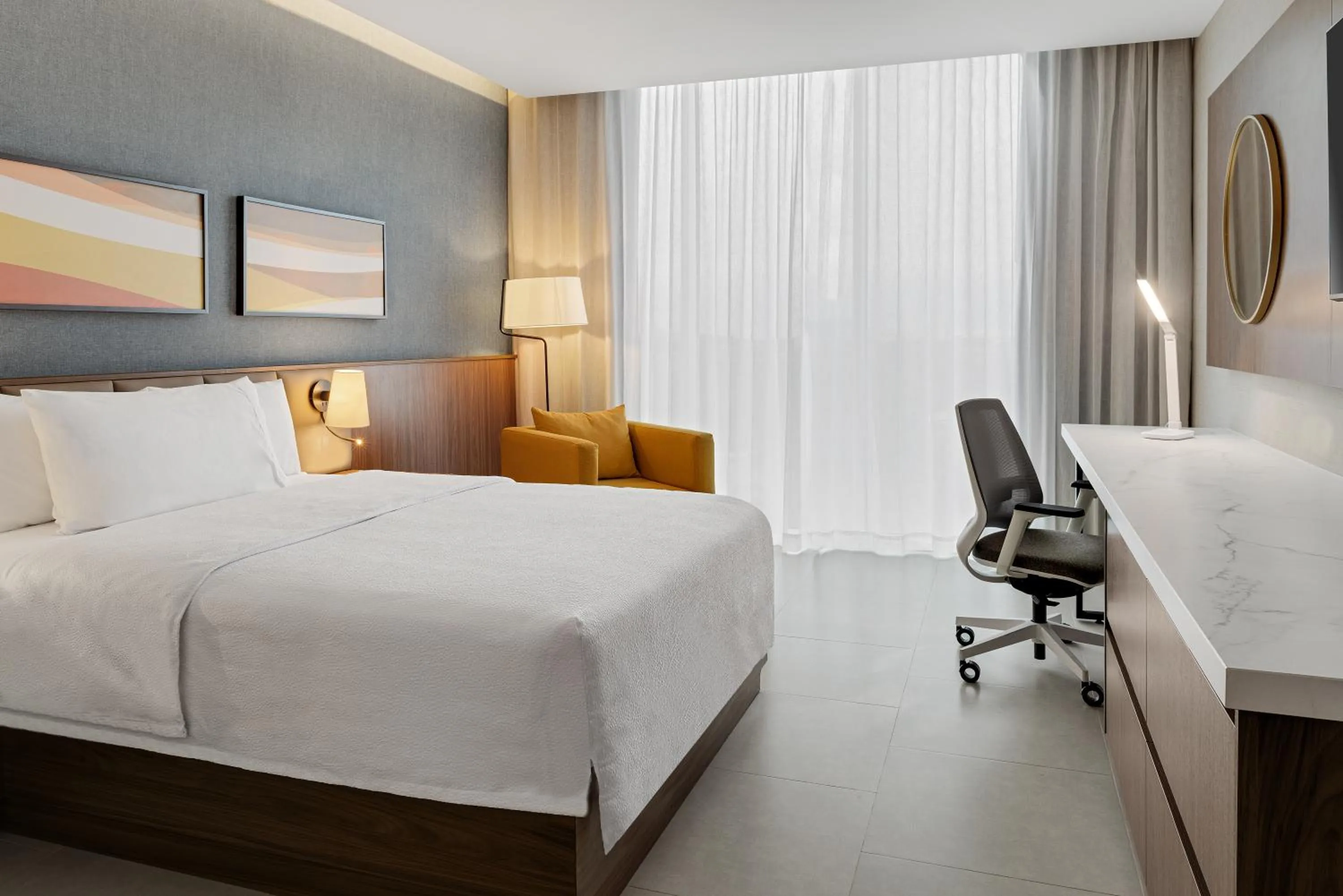 View (from property/room), Bed in Hilton Garden Inn San Jose Airport City Mall