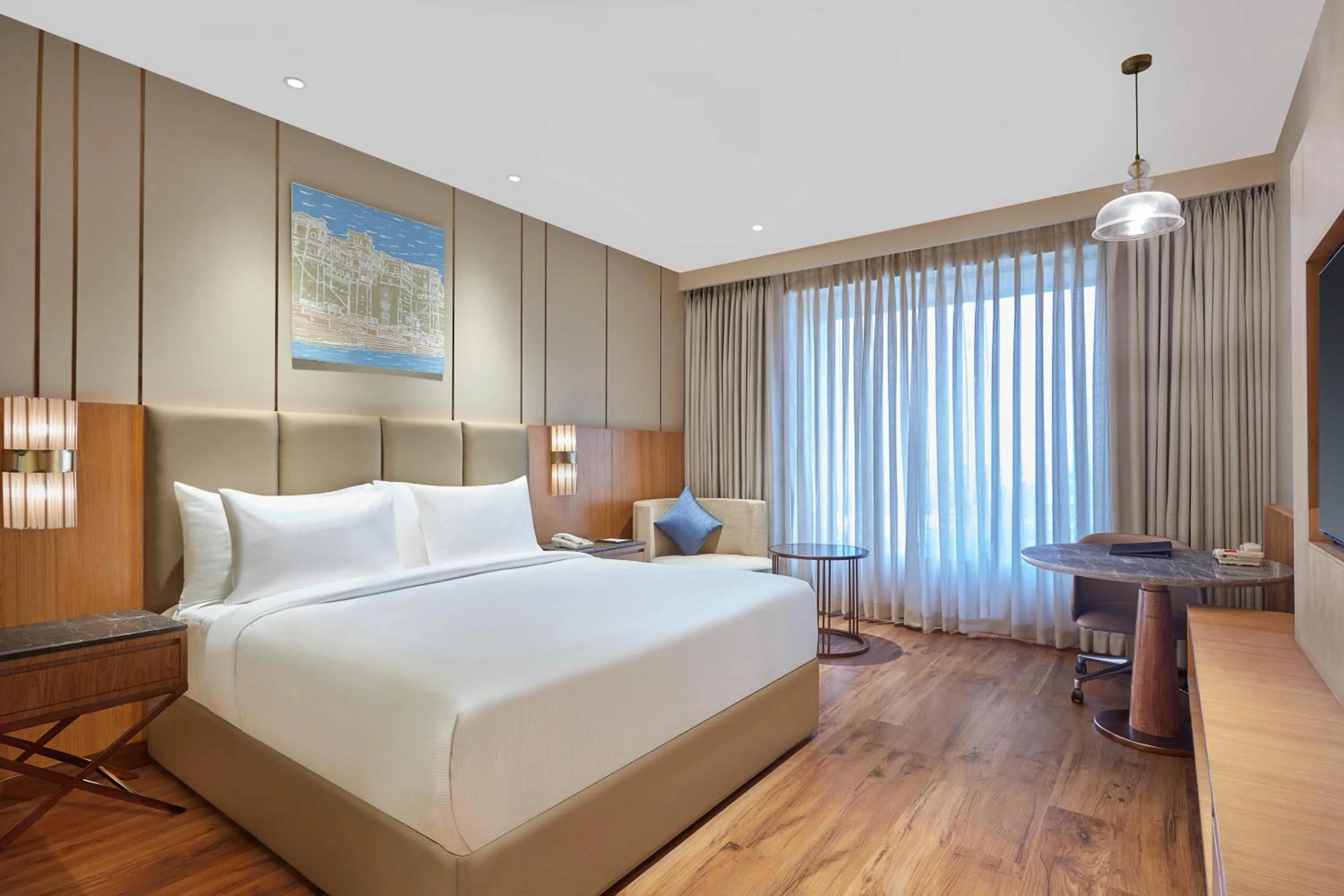 Bedroom, Bed in Doubletree By Hilton Varanasi