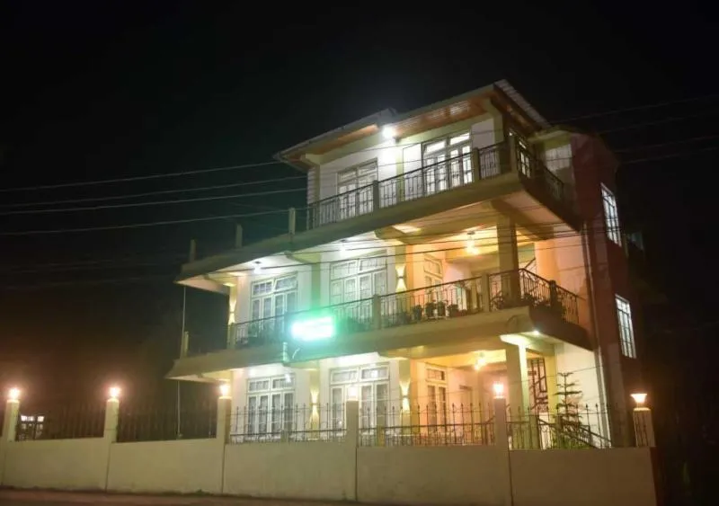 Night in Rolyda Guest House