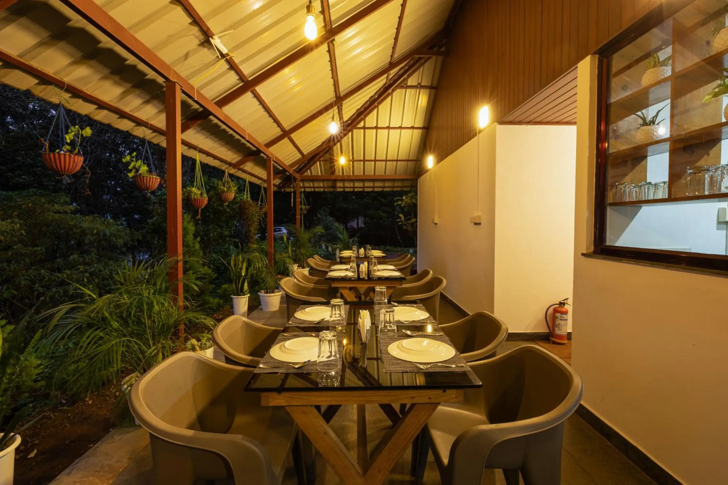 Restaurant/places to eat in Avadale Munnar (Stag Groups Not Allowed) Restaurant/places to eat in Avadale Munnar (Stag Groups Not Allowed)