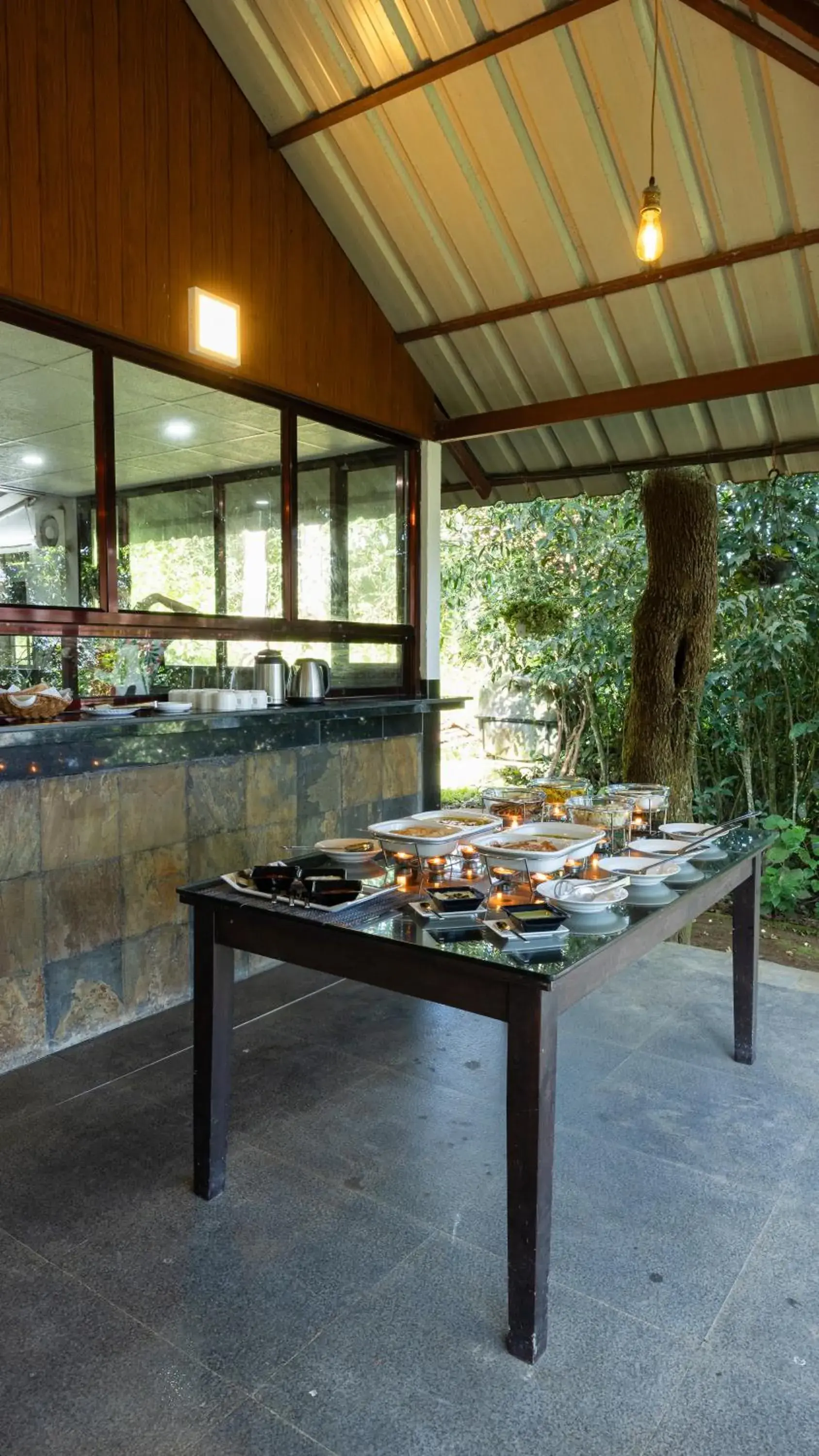 Restaurant/places to eat in Avadale Munnar (Stag Groups Not Allowed) Restaurant/places to eat in Avadale Munnar (Stag Groups Not Allowed)