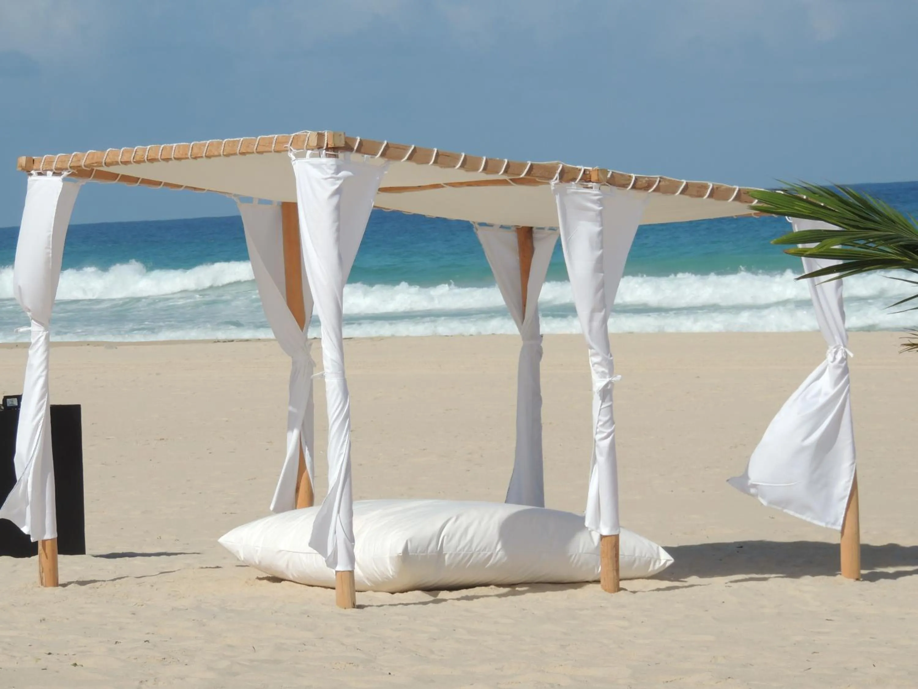 Property building in Hotel Ecolodge Riake Resort & Villa