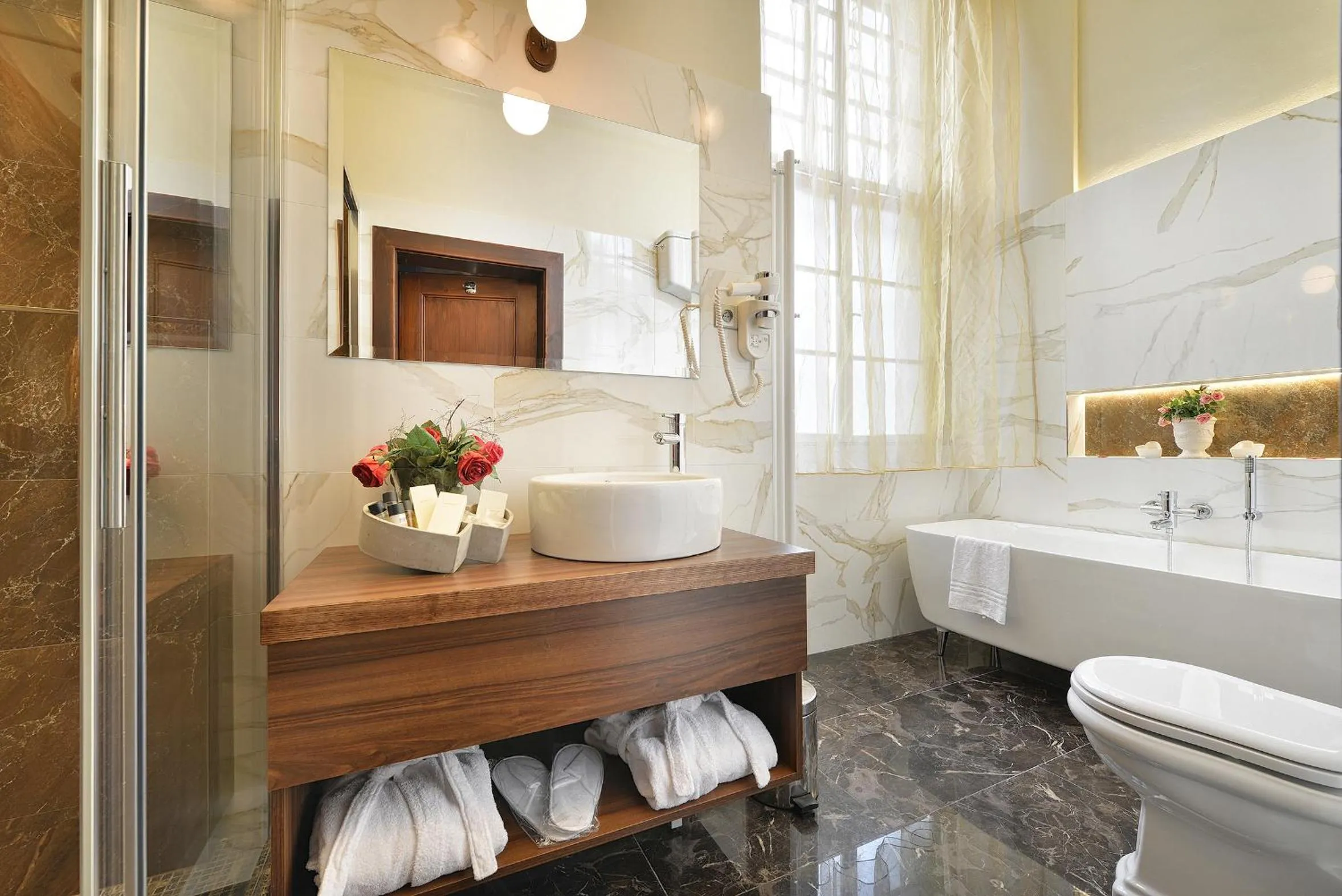 Bathroom in Chateau Loucen Garden Retreat