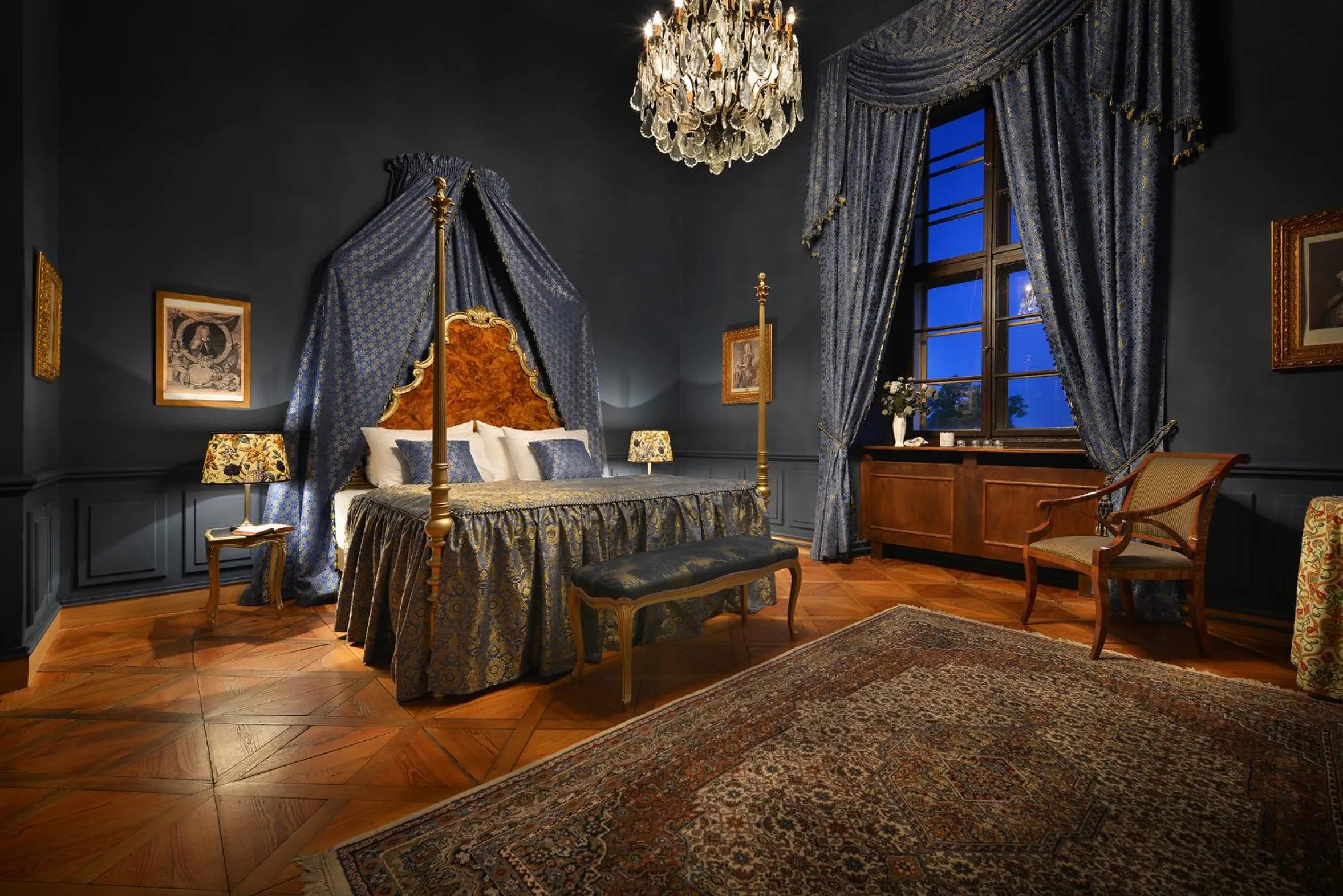 Bed in Chateau Loucen Garden Retreat