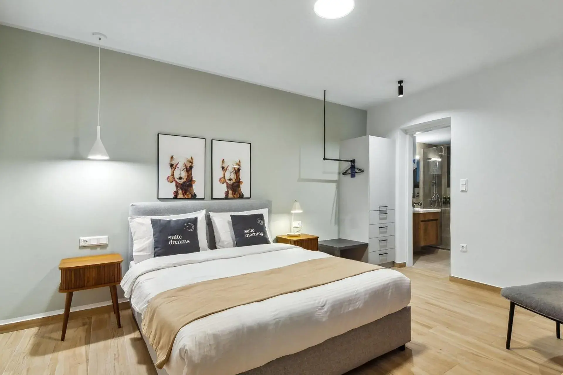 One-Bedroom Apartment with sofa bed in Limehome Athens Solonos City Center One-Bedroom Apartment with sofa bed in Limehome Athens Solonos City Center
