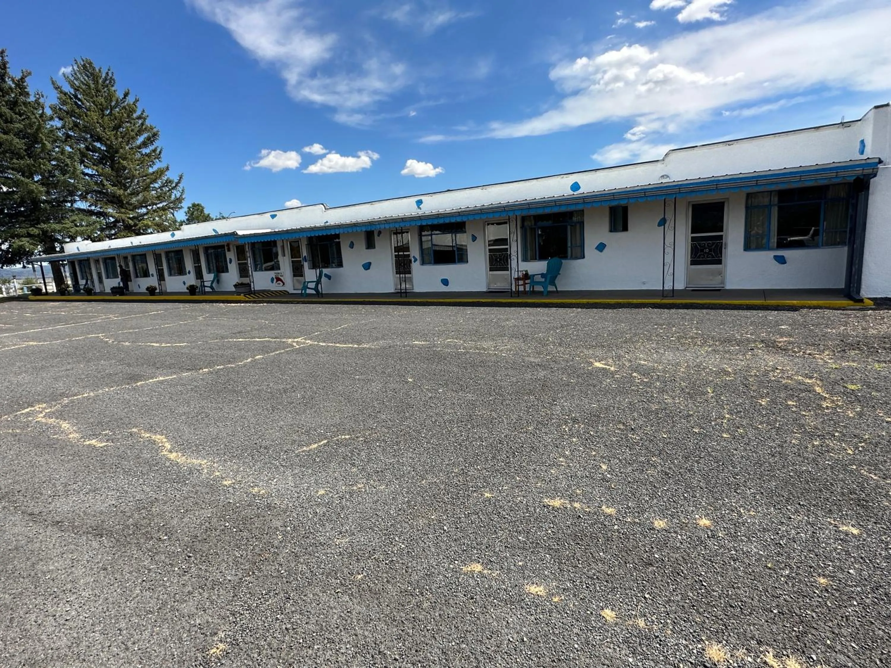 Property building in Maverick Motel
